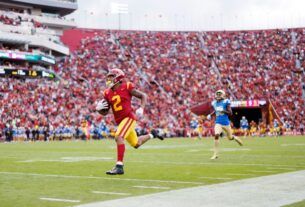 GettyImages 1905883020