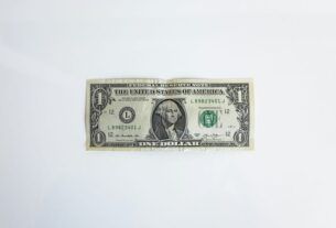 U.S. Bancorp Rises 12% in 3 Months: More Upside Left? 4 kenny eliason 8fdhgan5zg0 unsplash