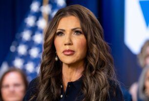 NoemPurseStolen Suter AP AlexBrandon