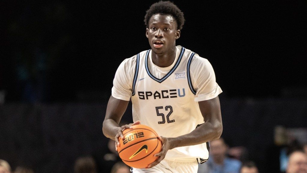 TOS L ucf basketball 0118 03 2