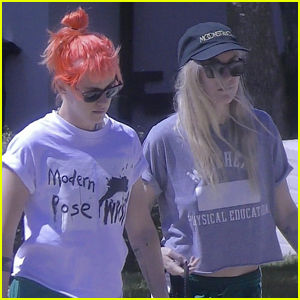 Kristen Stewart Shows Off a New Hair Color While Walking Her Dog With Wife Dylan Meyer 1 kristen stewart hair