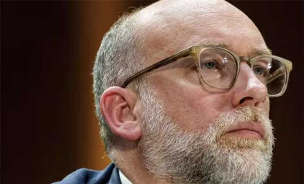 'Batten down the hatches': White House issues ominous new shutdown threat 1 we dont control what hes going to do gop s thune regrets support for vought