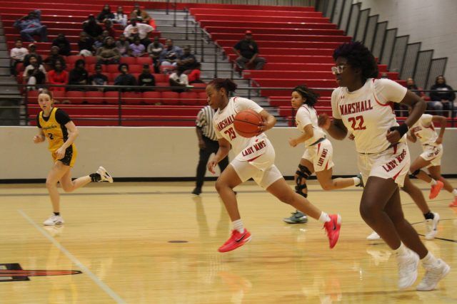 Marshall girls basketball avoids Nacogdoches’ comeback, earns first district win 1 IMG 9964 e1765909515489