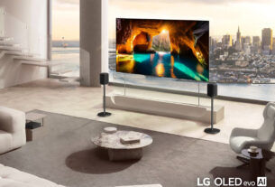 LG evo W6 Wallpaper TV CES 2026