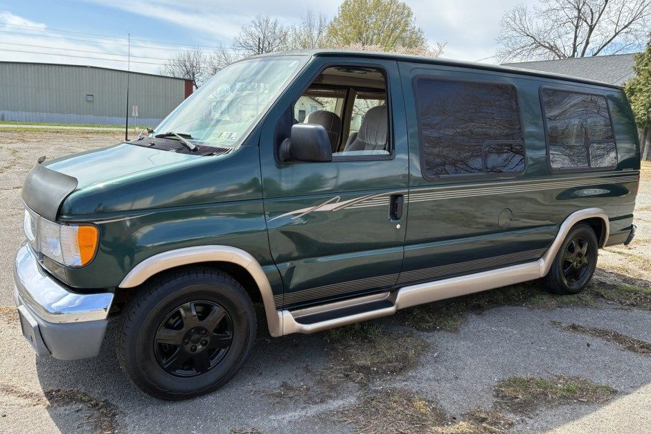 2000 ford econoline e 150 img 0909 27358