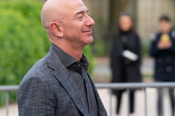Jeff Bezos’ First Amazon Job Ad In 1994 Sought ‘Interesting’ Co-Workers — And One Key Quality That Still Matters