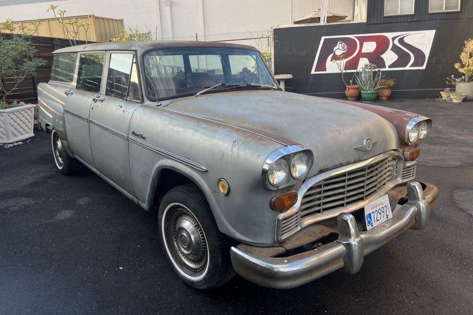 1973 checker aerobus img 1439 23699
