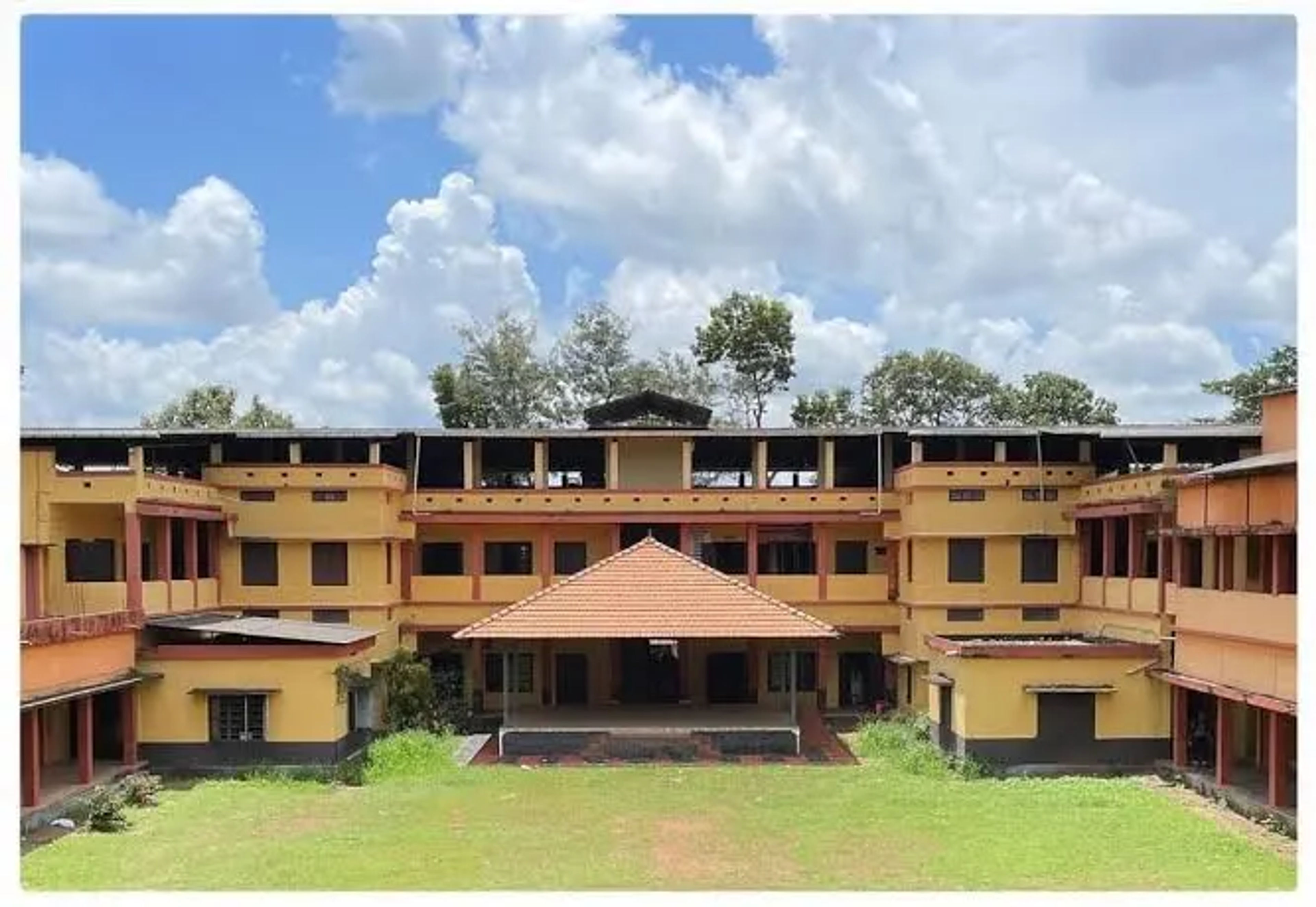 CAMPUS