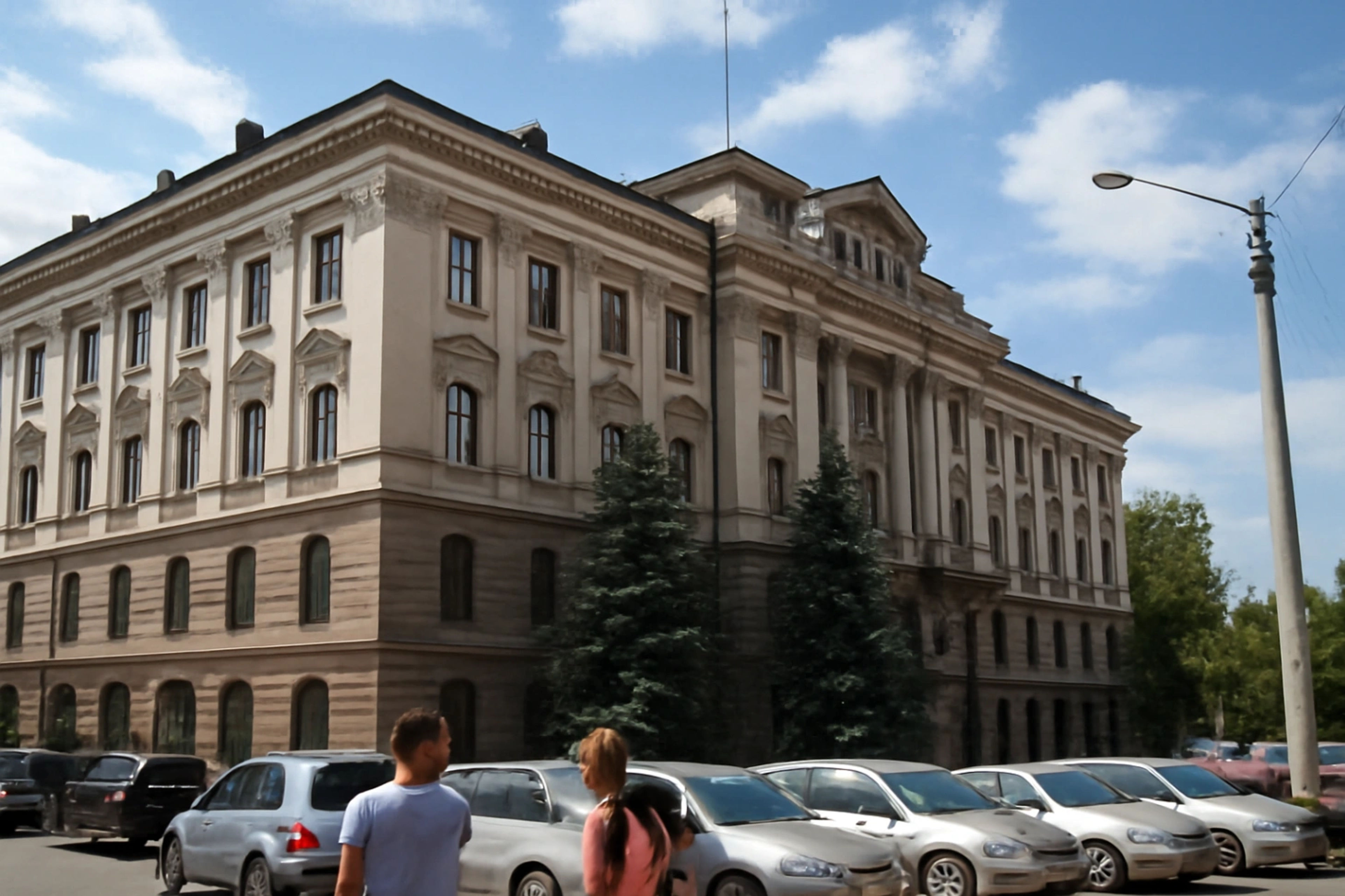 CAMPUS
