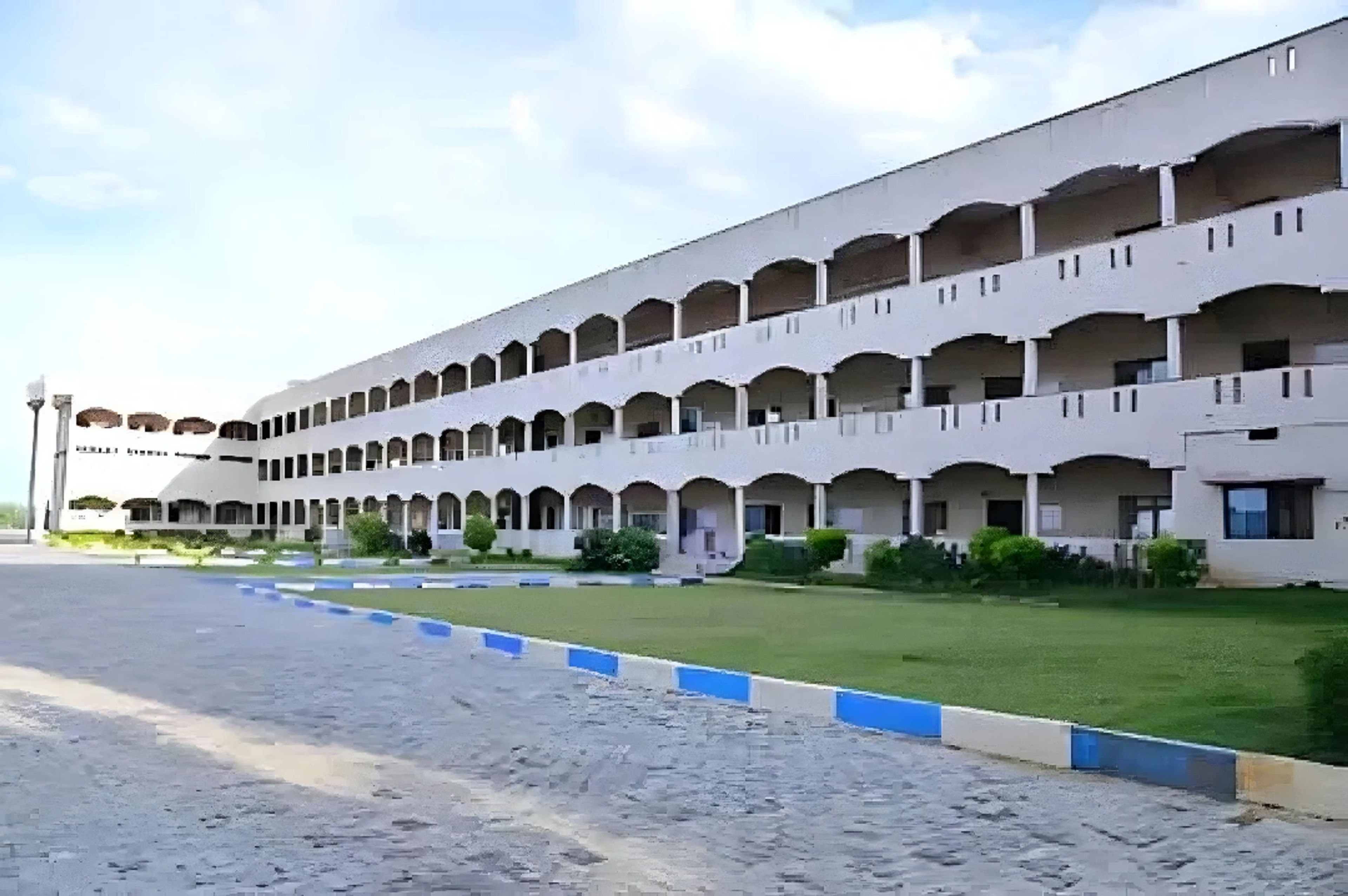 CAMPUS