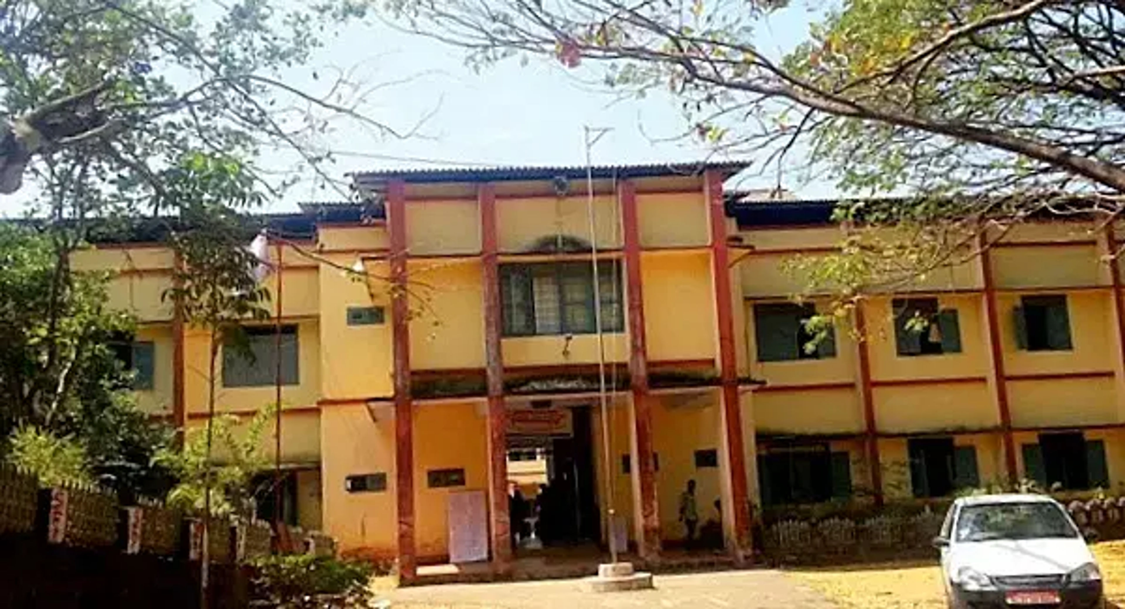 CAMPUS