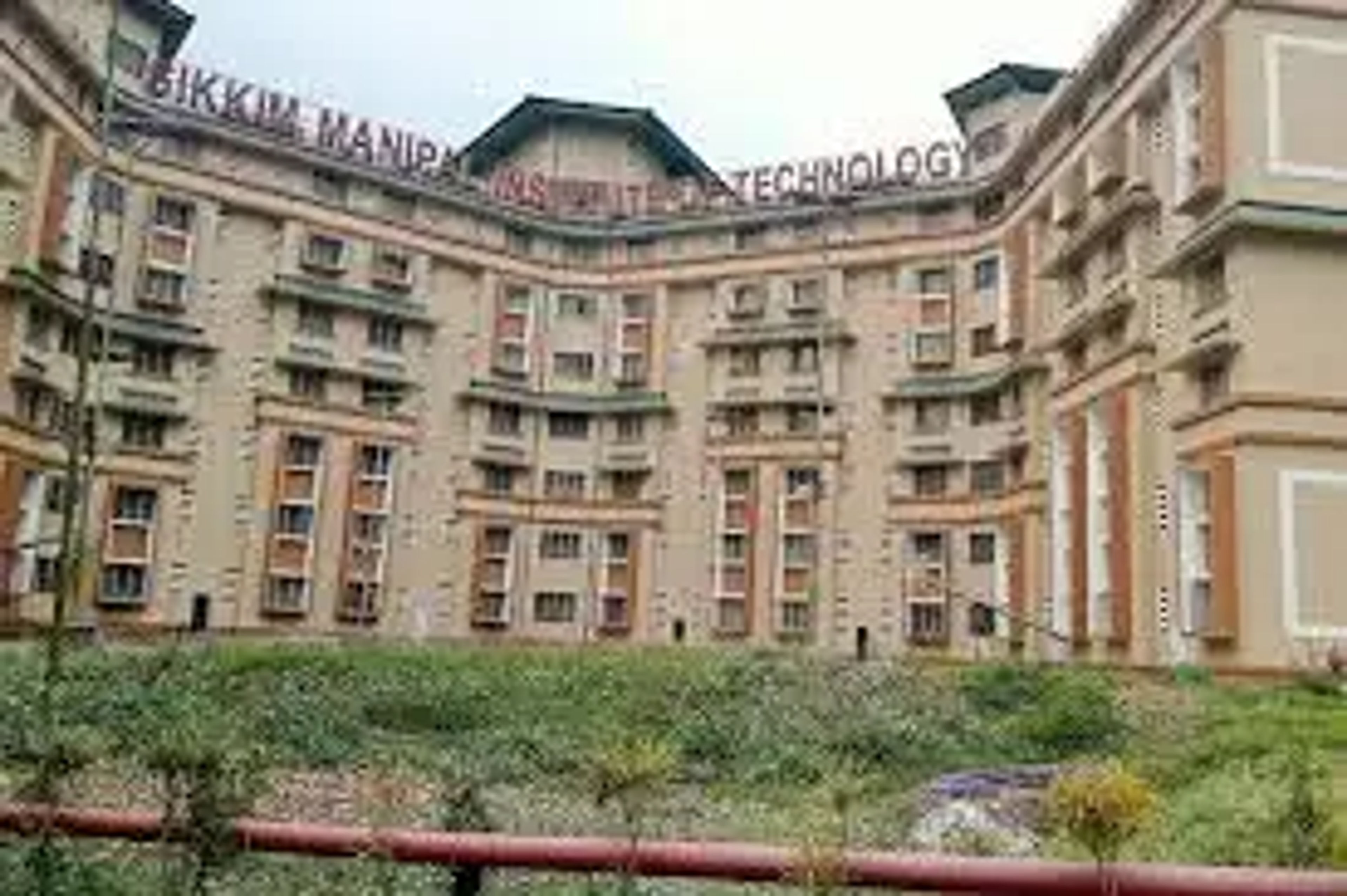 COVER IMAGECOVER IMAGE