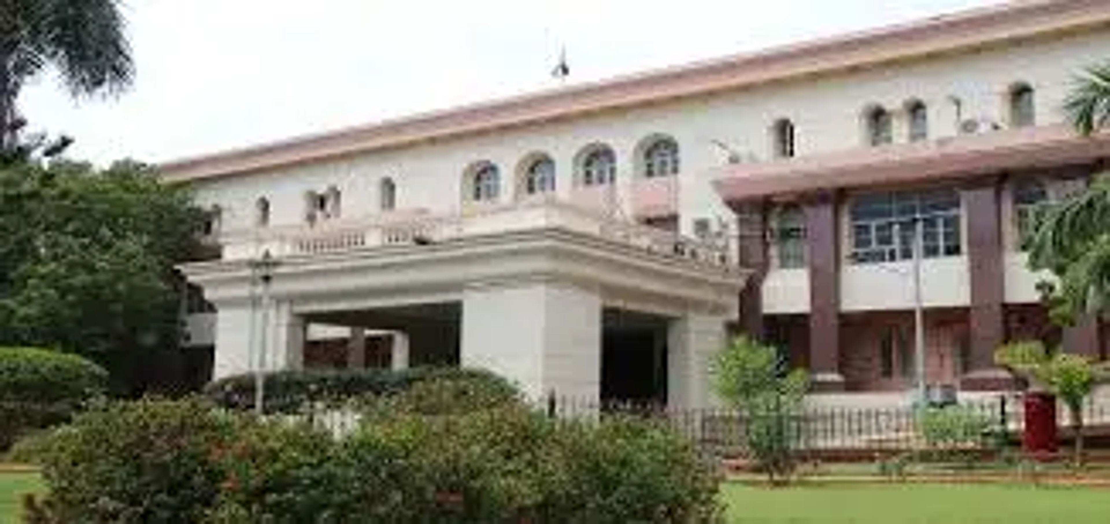 Campus image