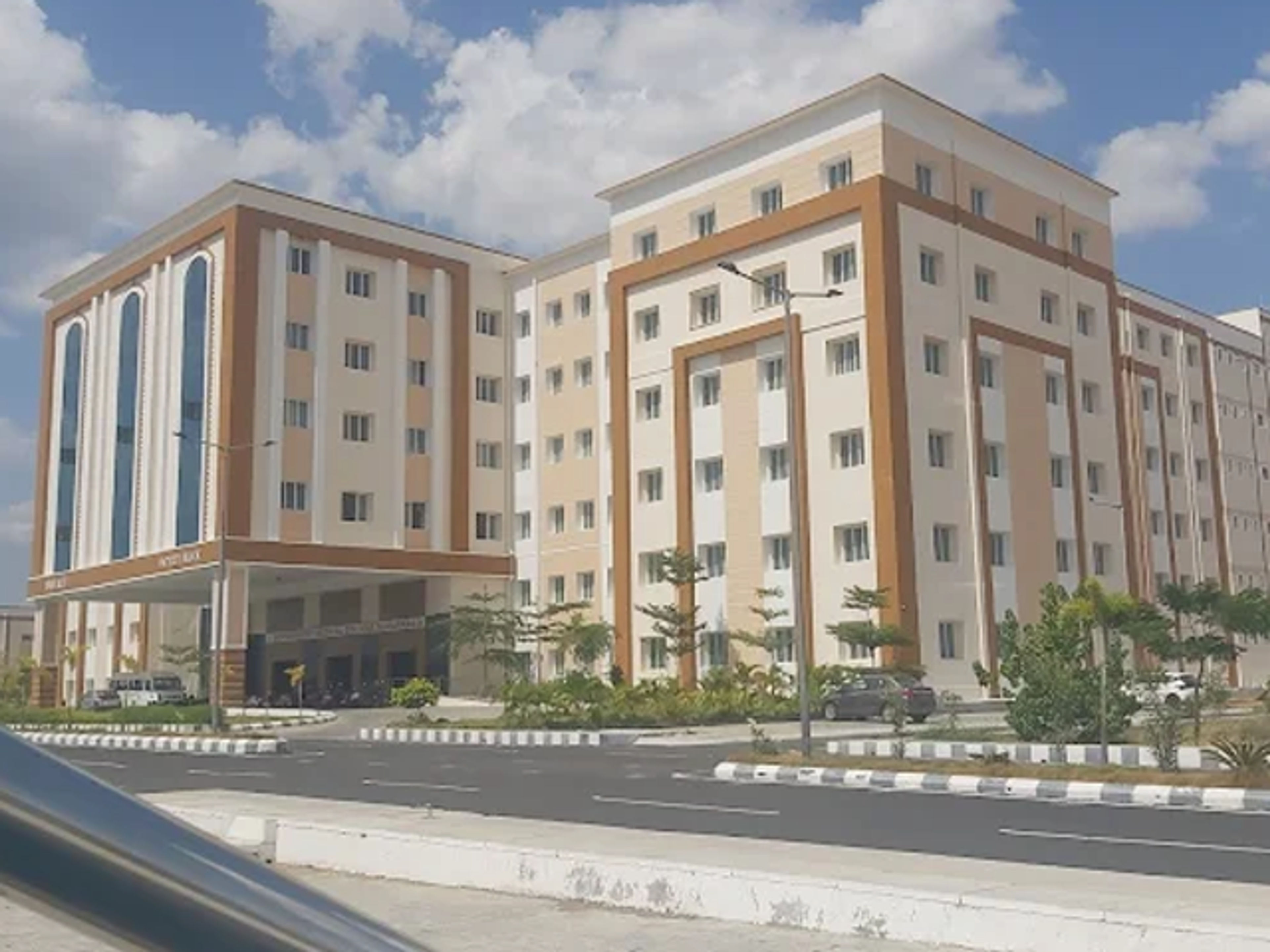 Campus image