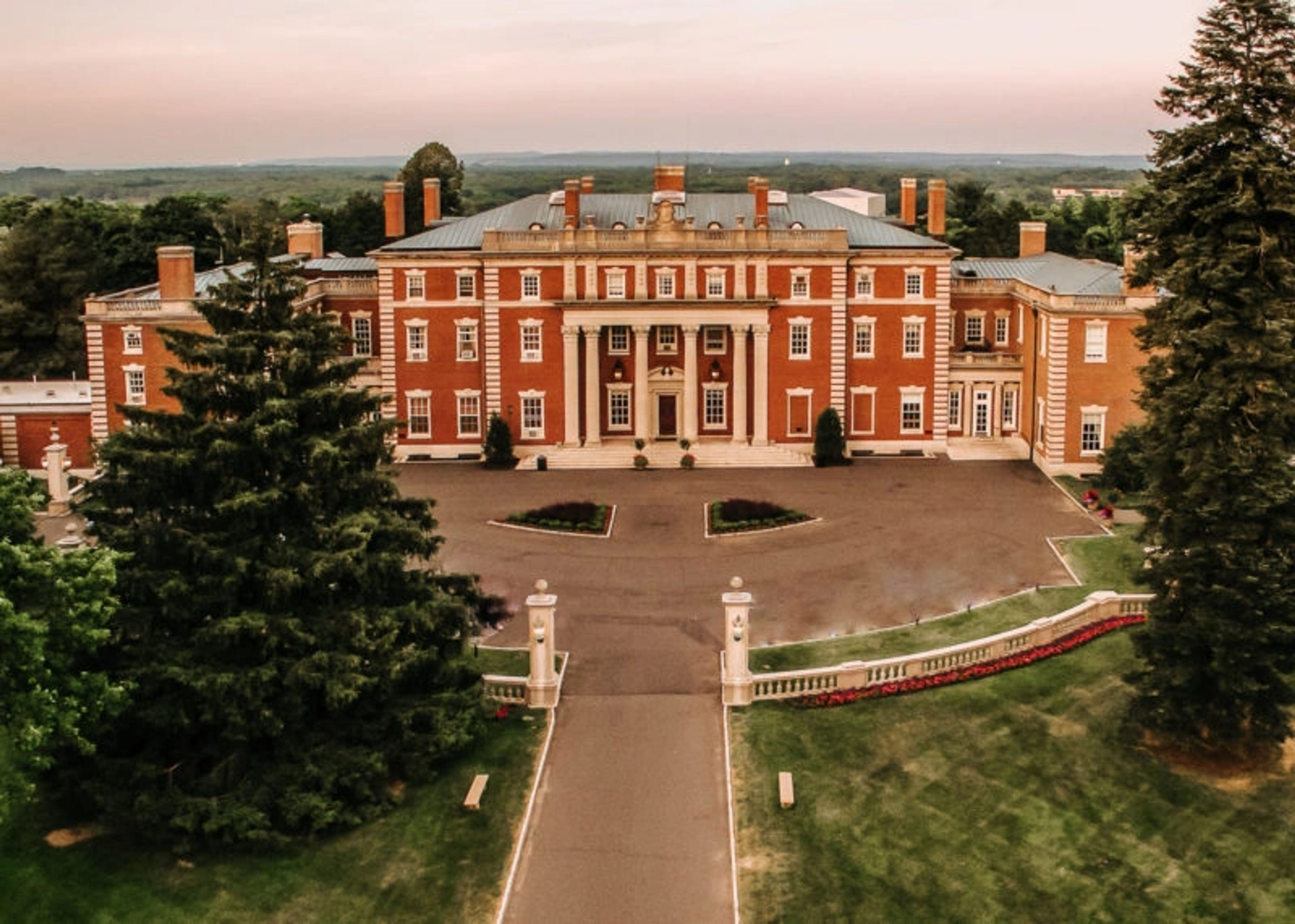 Campus image Campus image