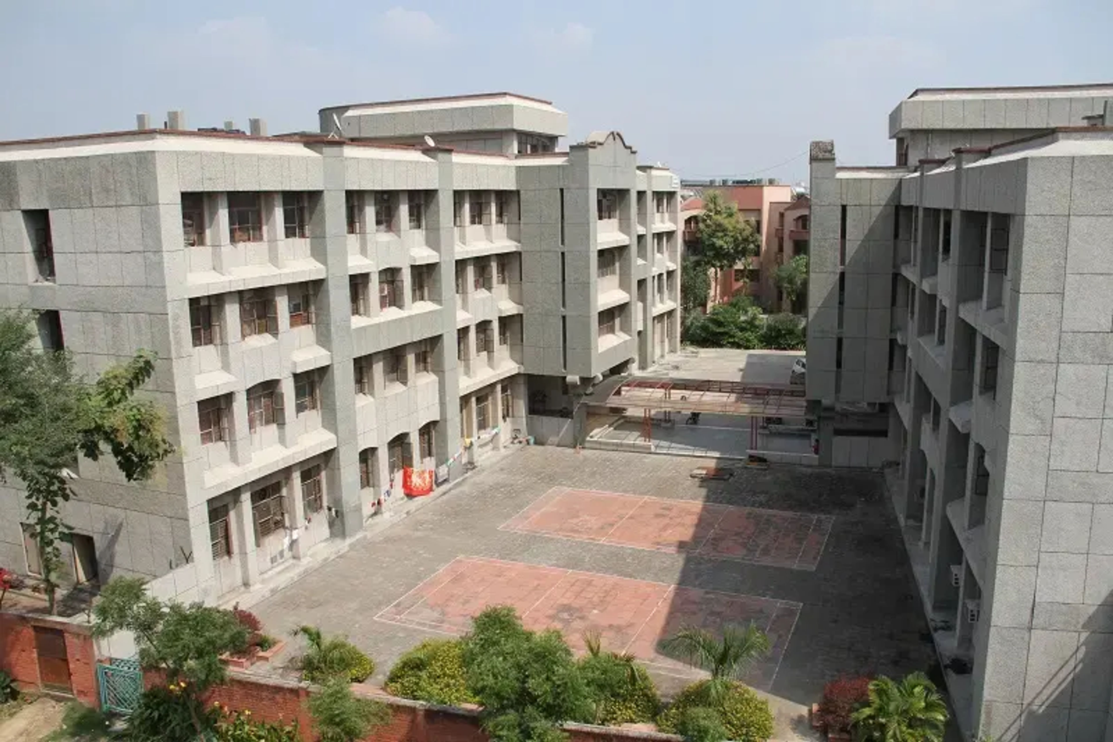 Campus image
