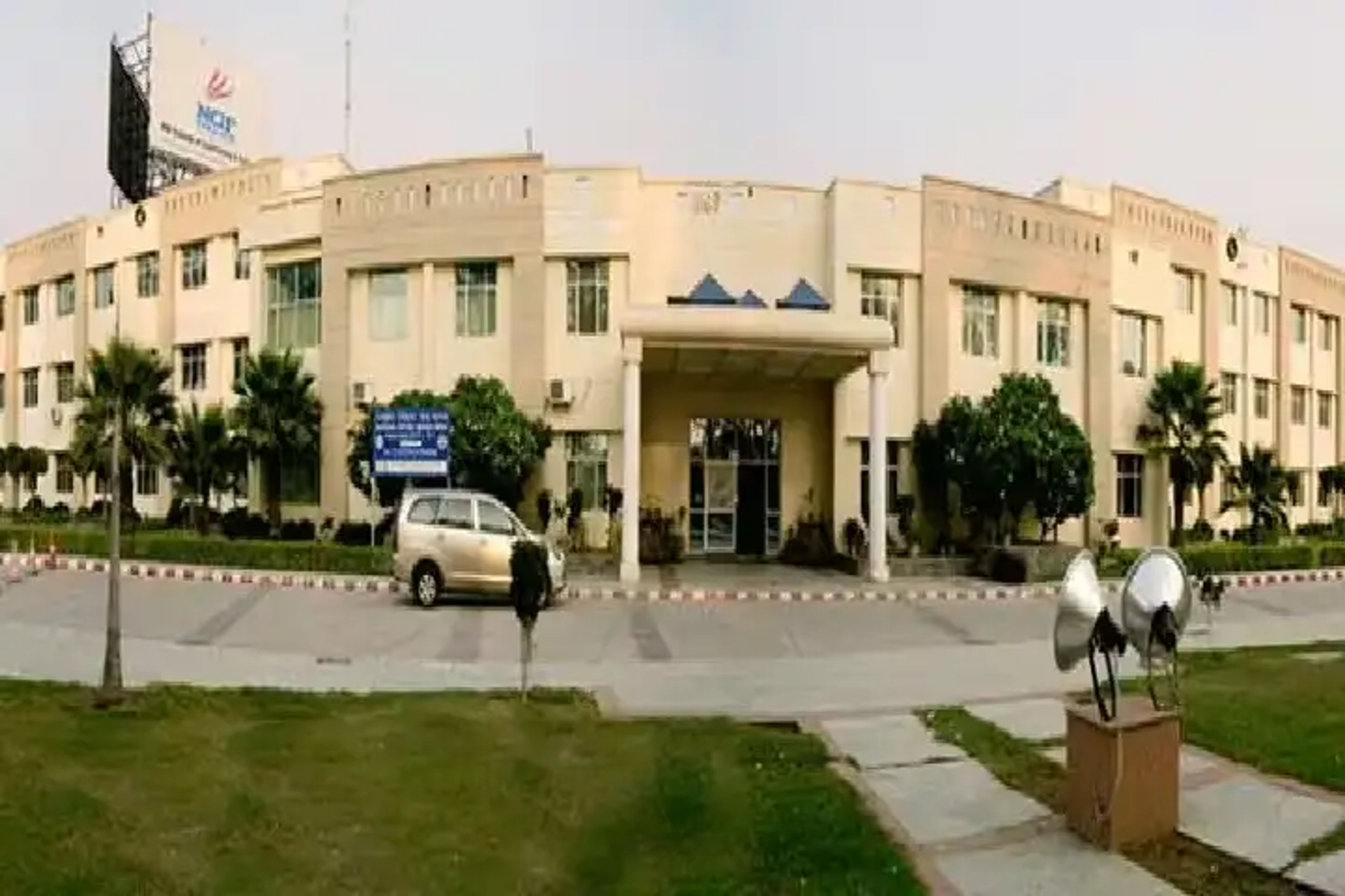 Campus image