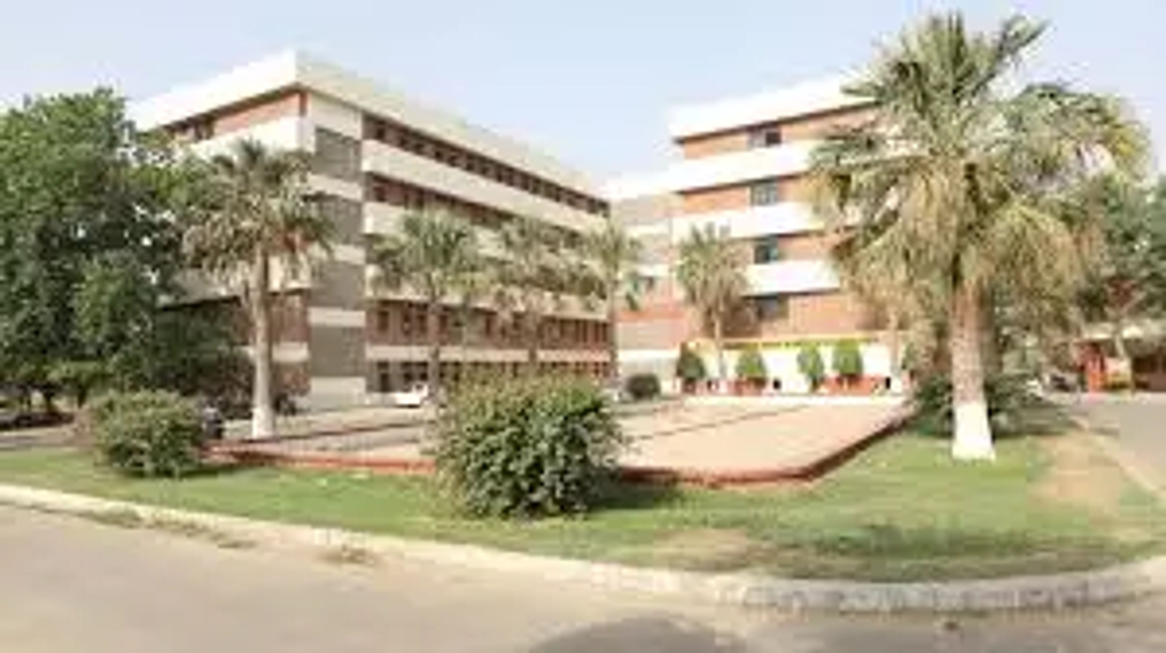 Campus