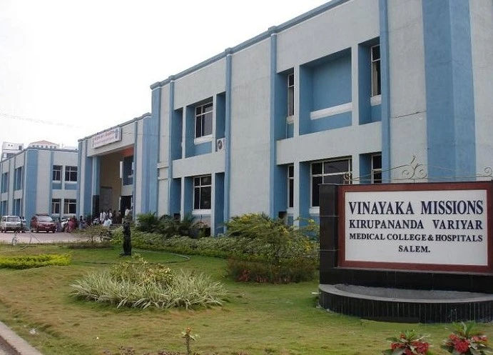Vinayaka Missions Kirupananda Variyar Medical College Salem campus aerial view – MBBS 2026