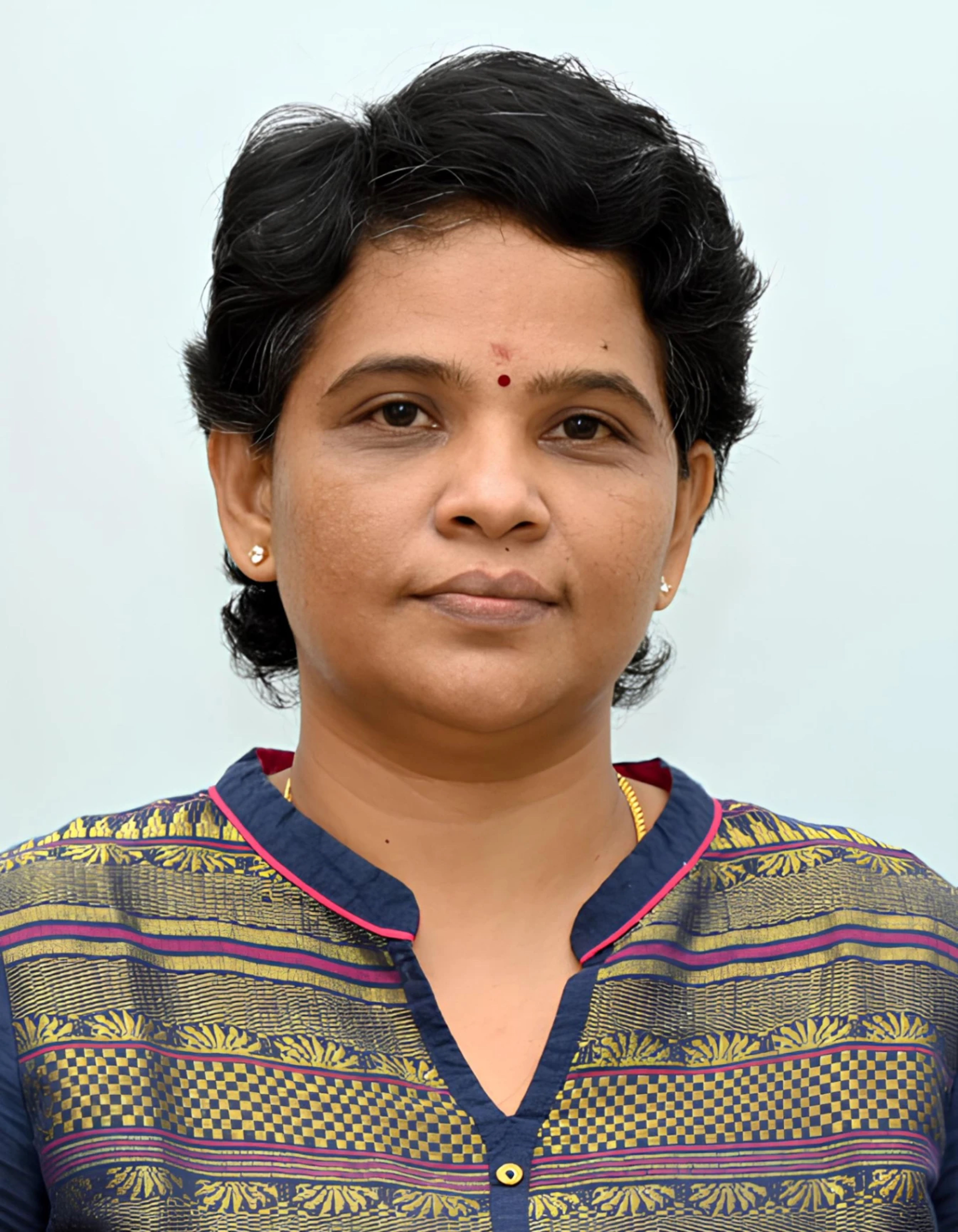 Dr. ANGKAYARKAN VINAYAKASELVI M
