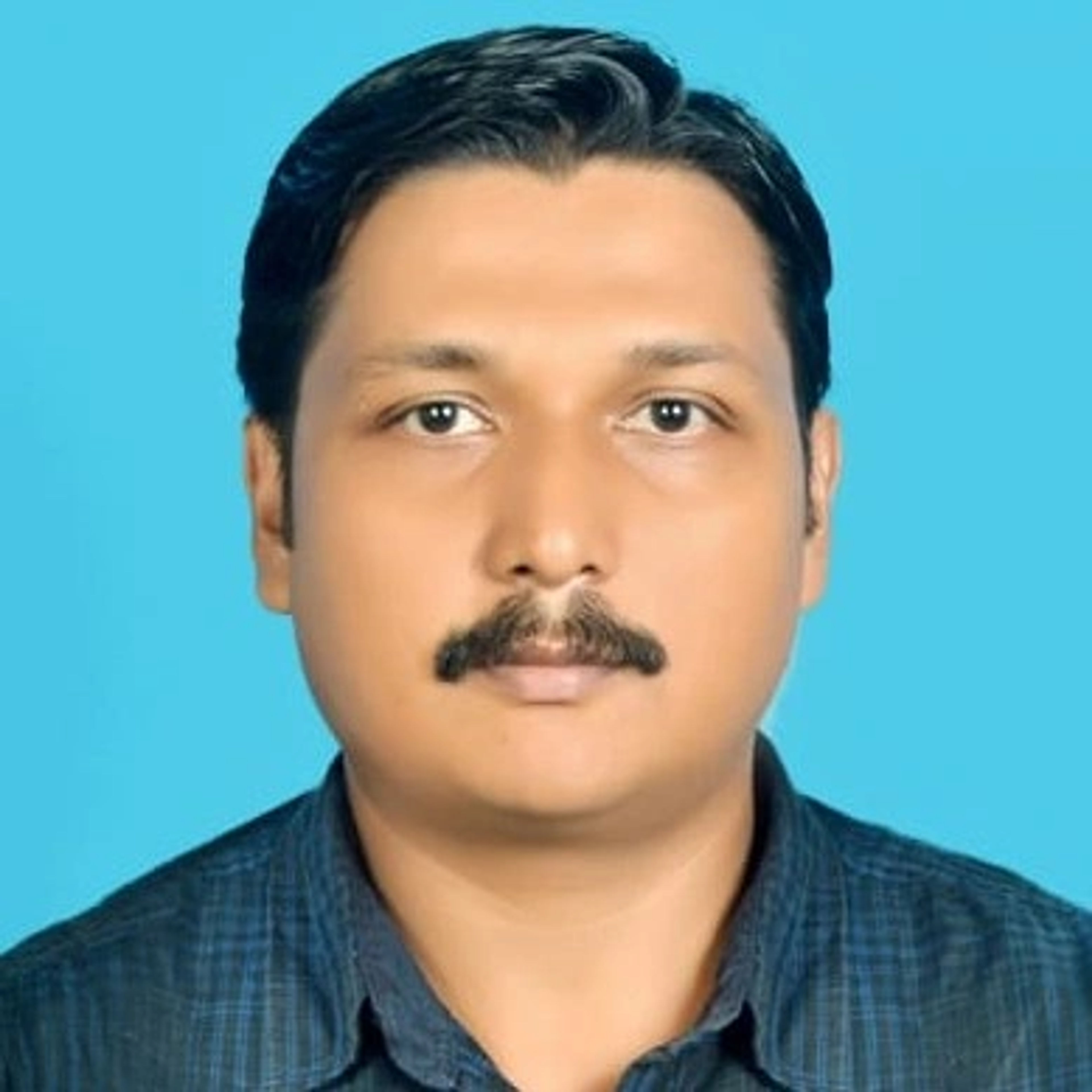 Dr. Ayan Pramanick