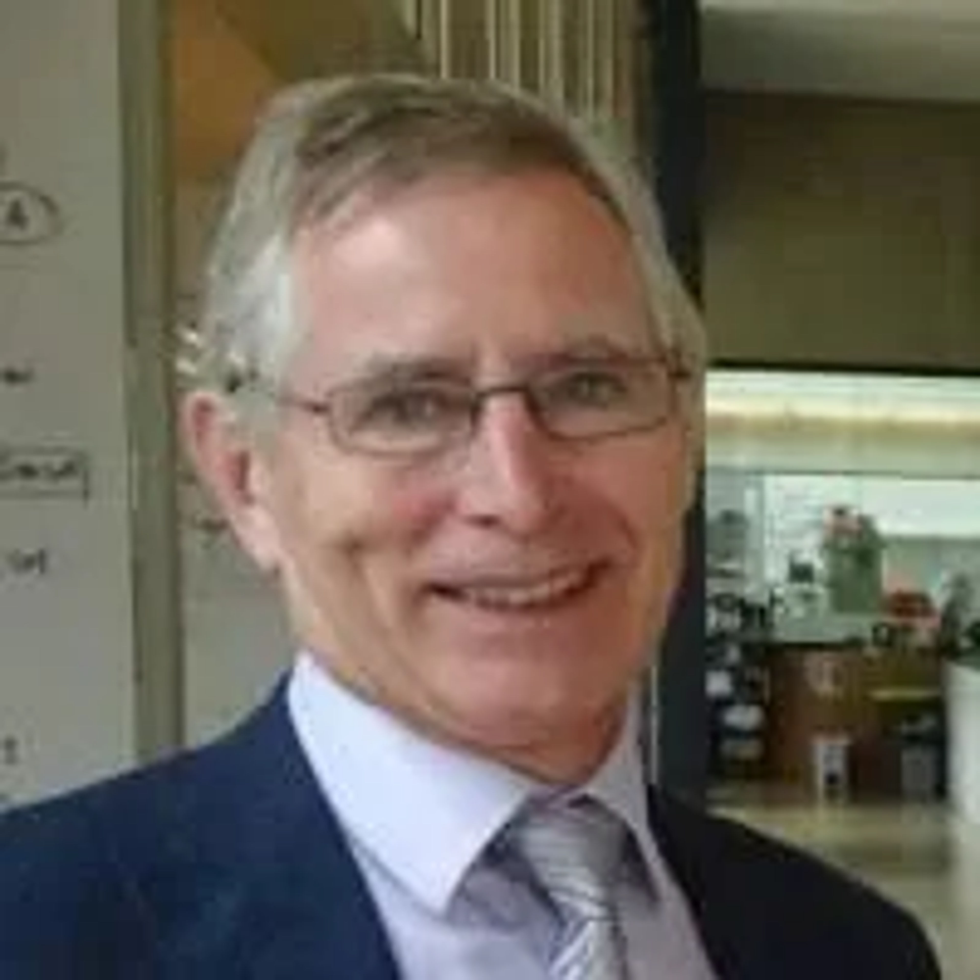 Dr. Howard Griffiths