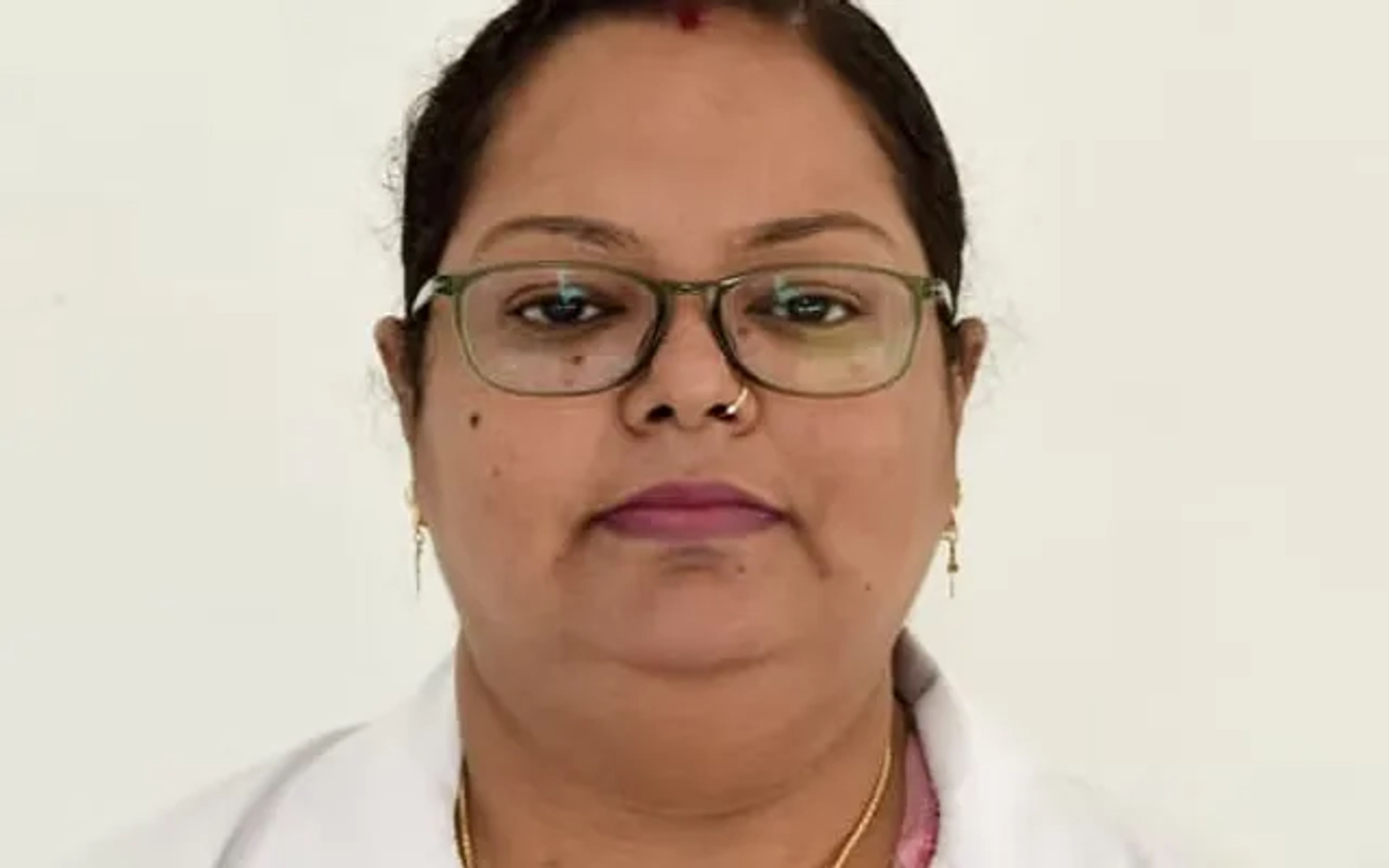 Dr. Makardhwaj Prasad