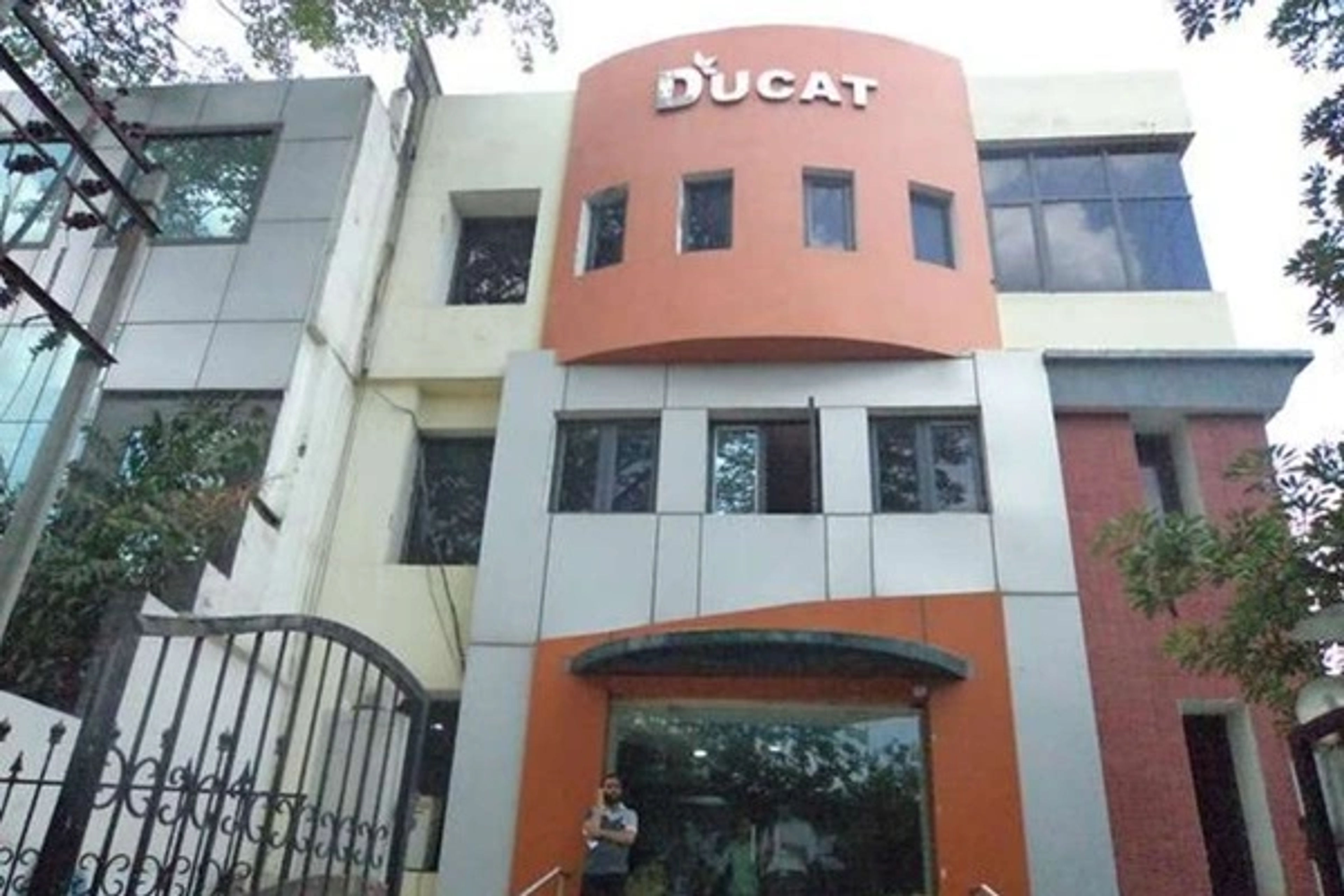 Ducat Institute Of Professional Studies ,Noida ,Uttar Pradesh