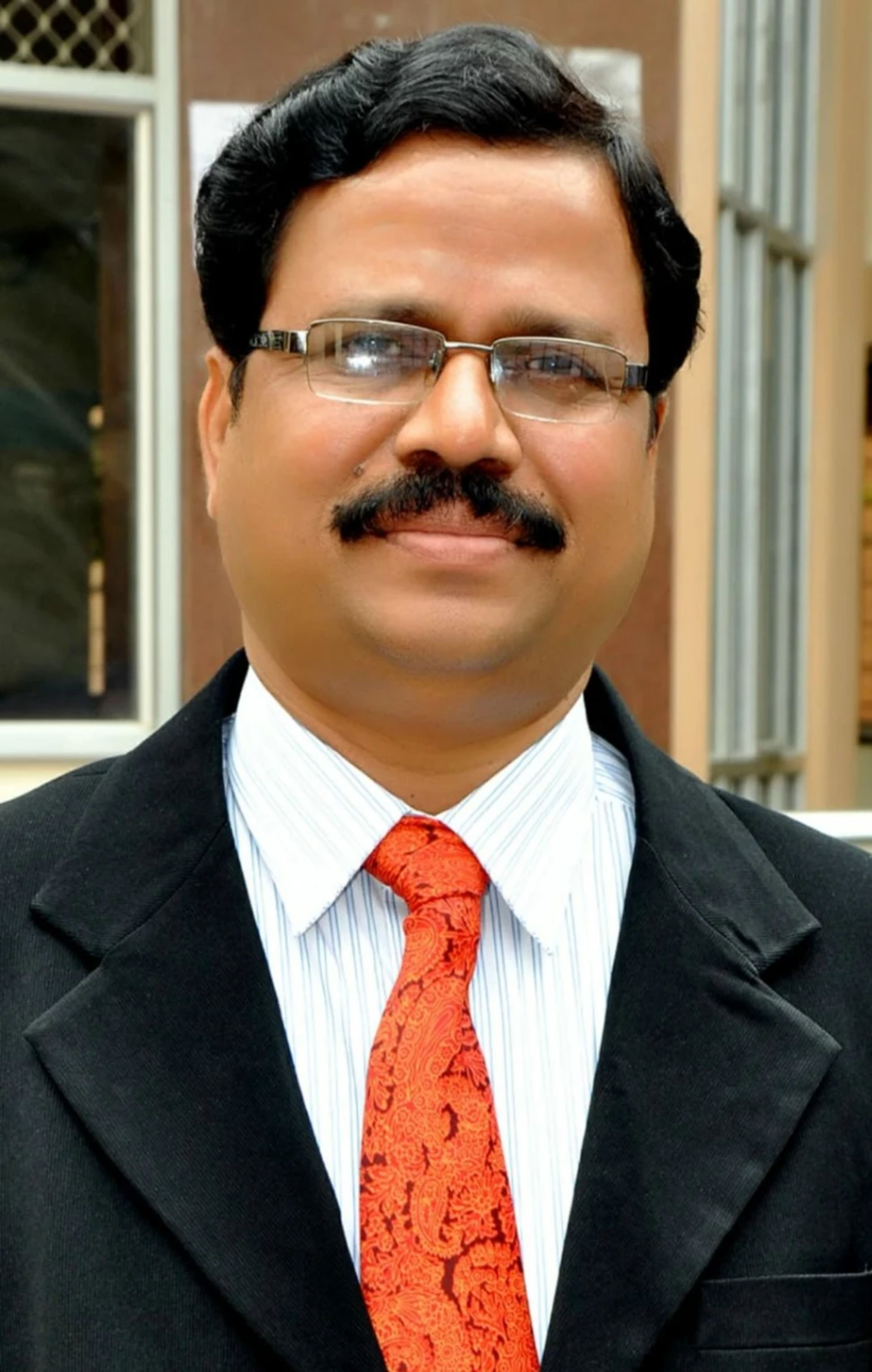 Dr. Suman Chandra