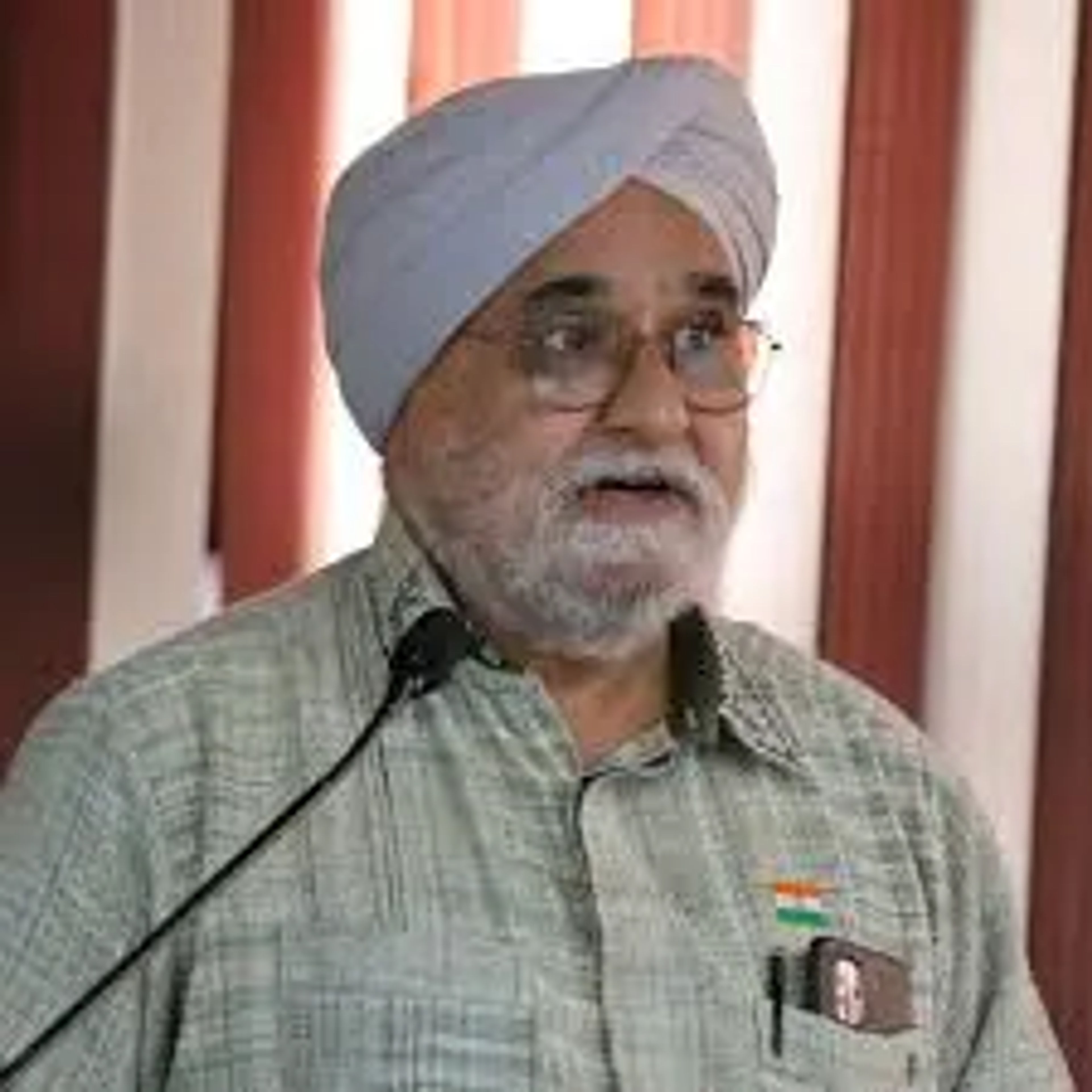 Dr. Tejinder Singh
