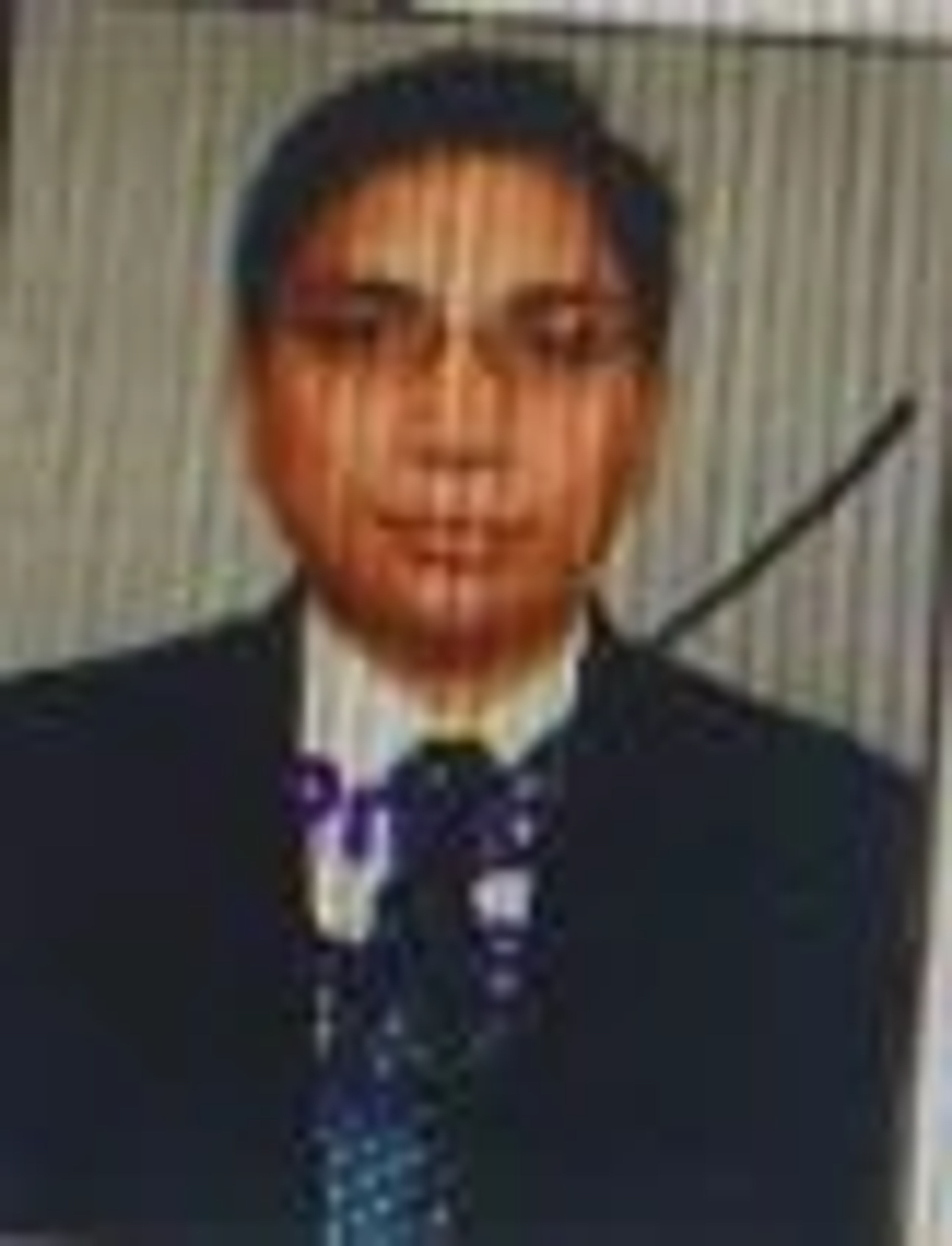 Dr. Munish Khanna