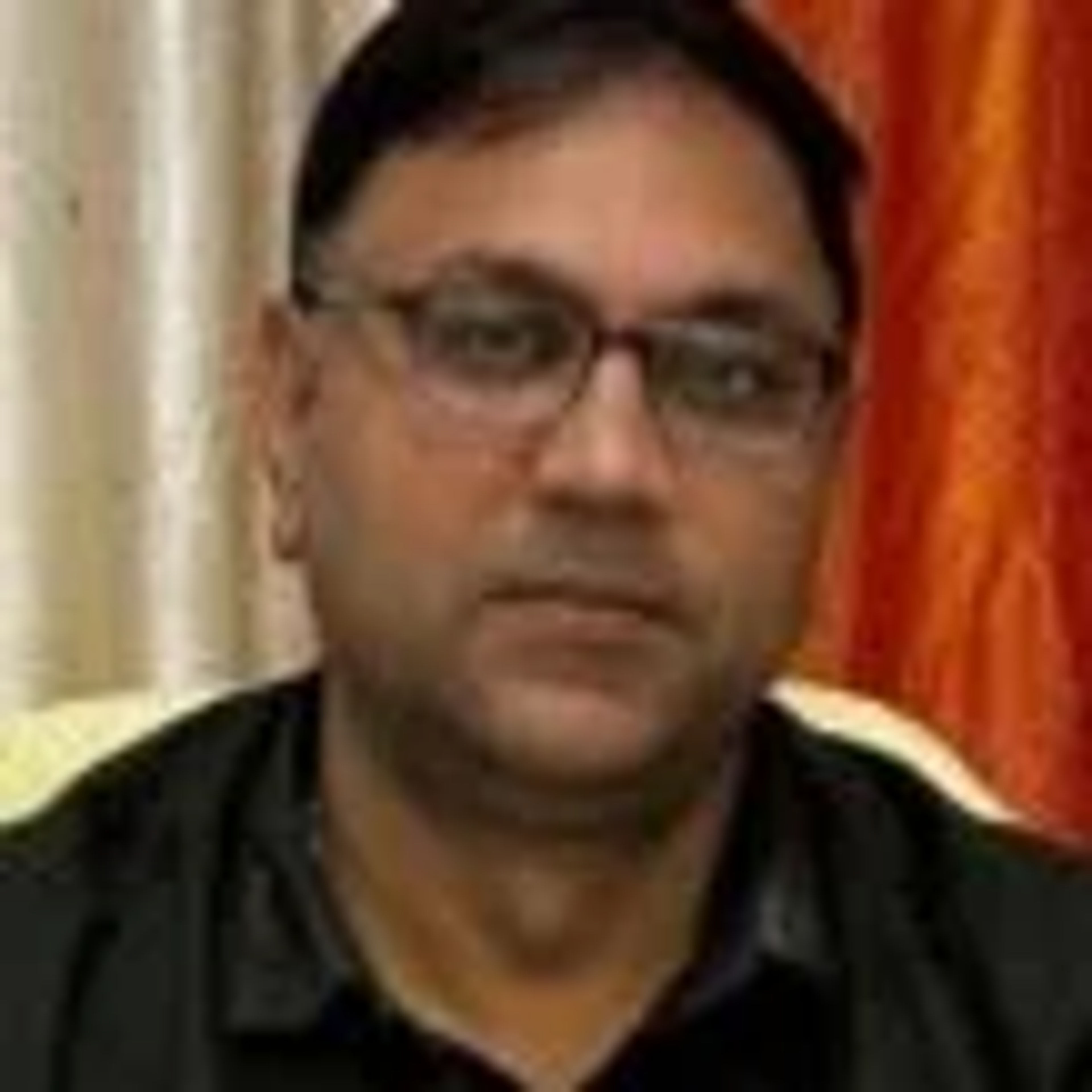Dr. Nishant Saxena