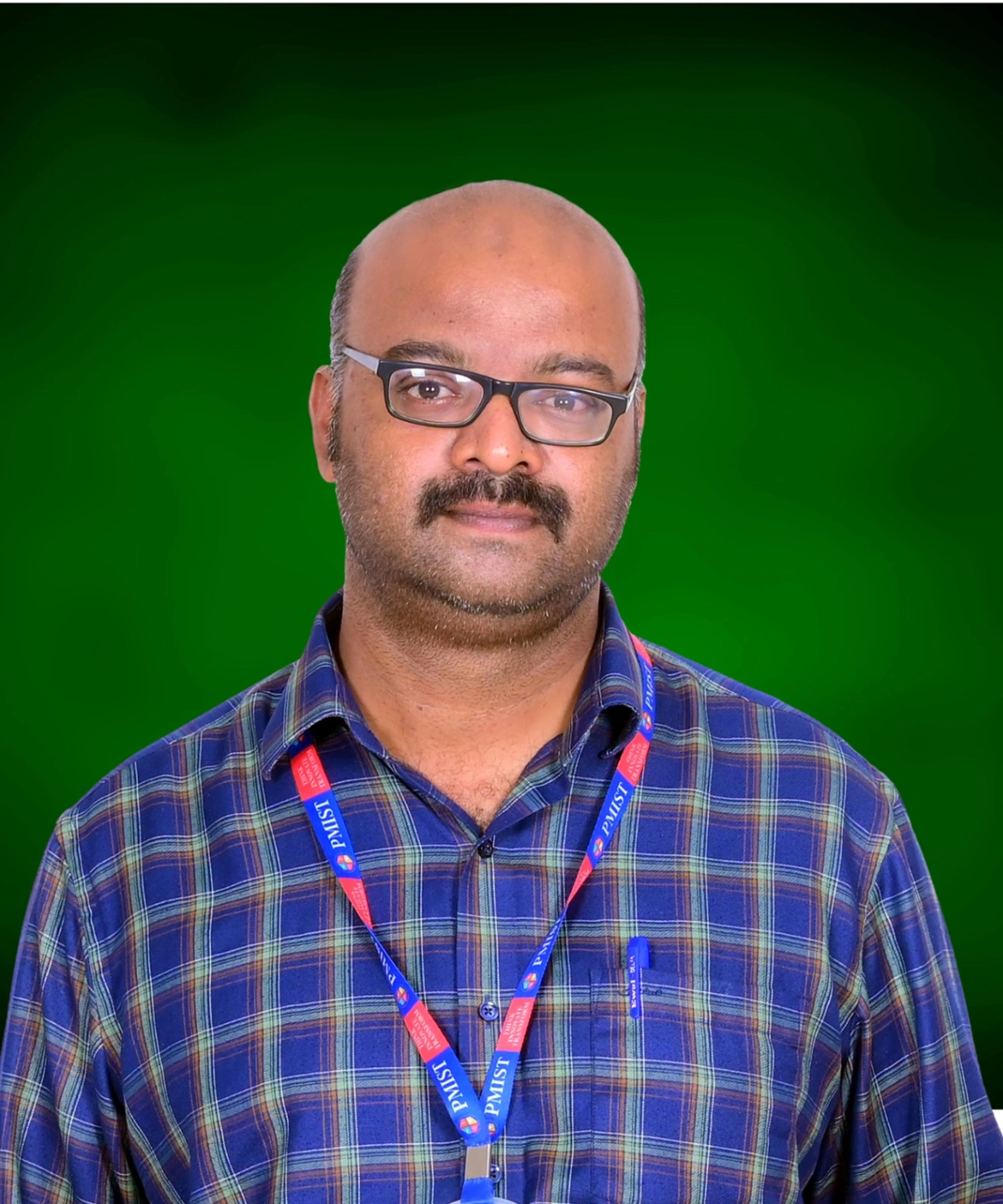 Dr.ILANGOVAN P