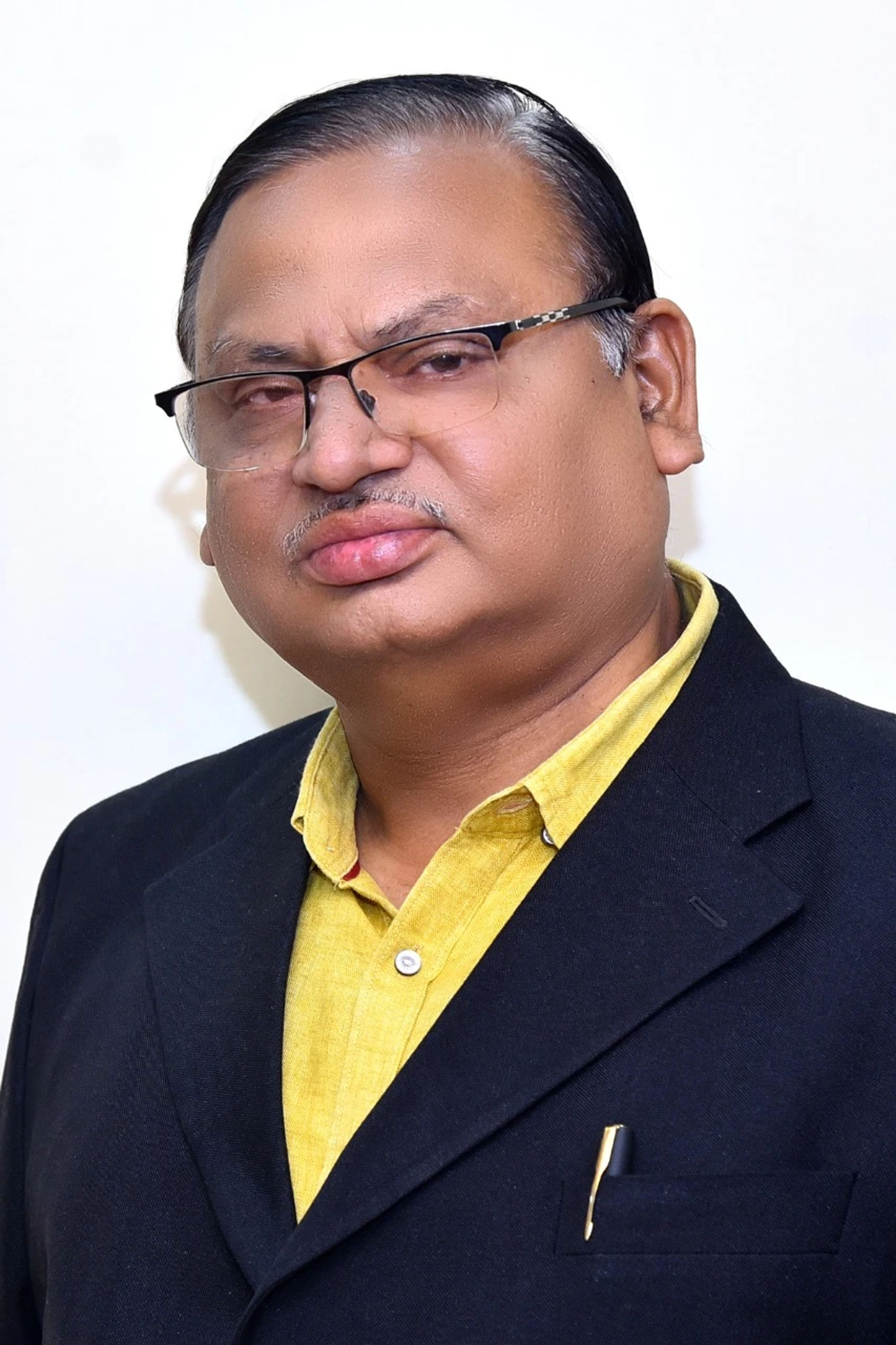 Dr. Milind Vaman Bildikar