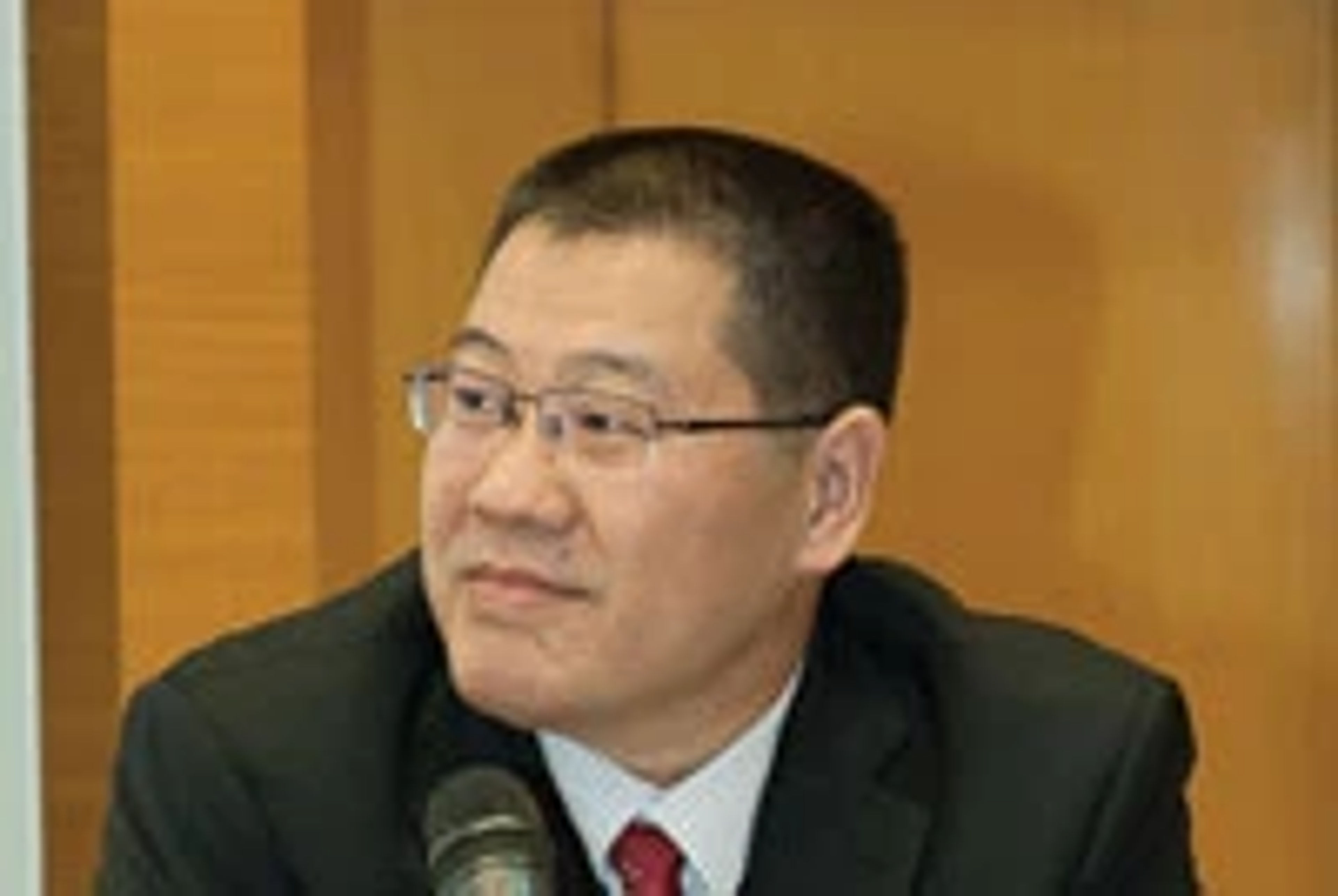 Prof Xinhong ZHU