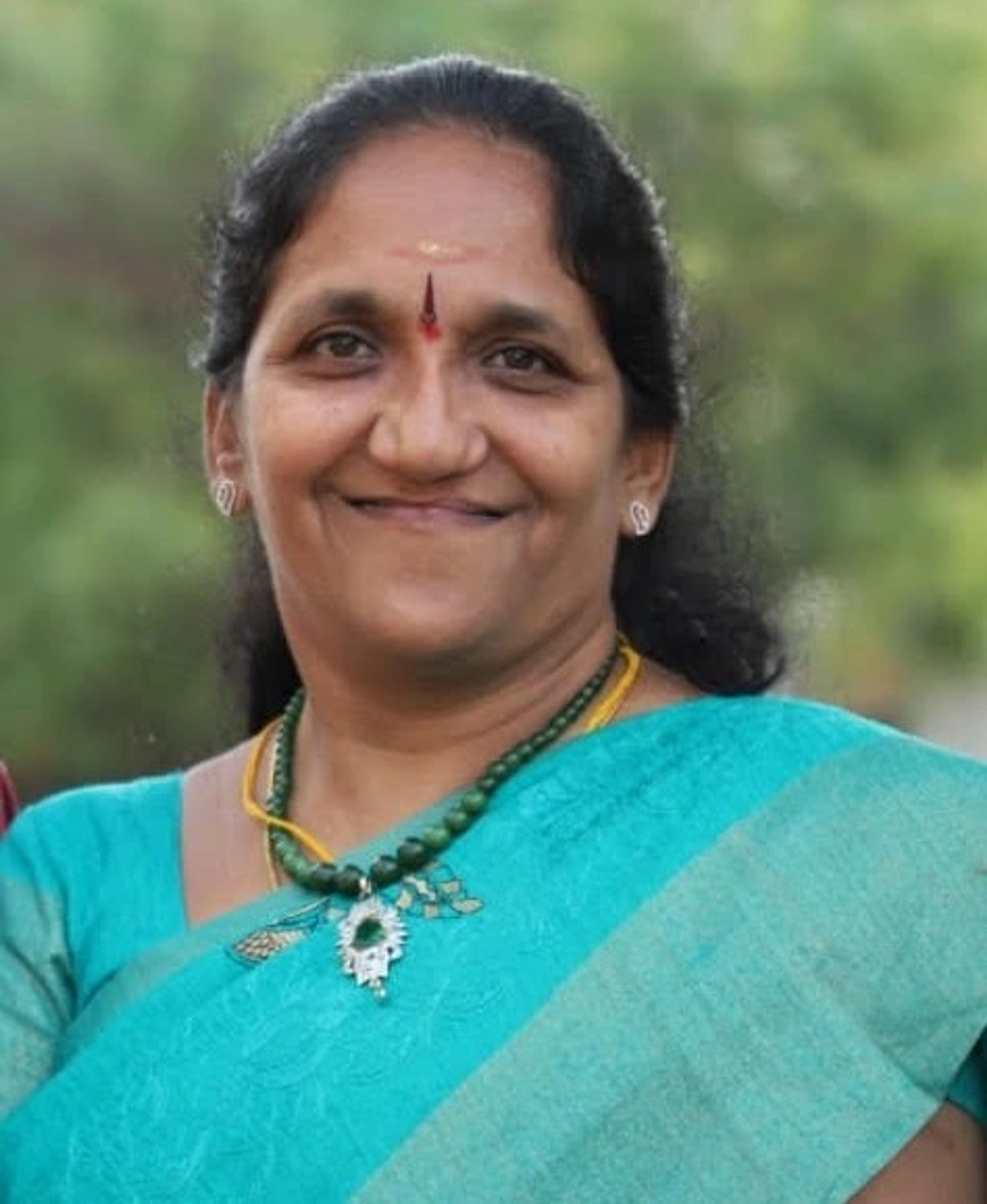 Dr Rajeswari K
