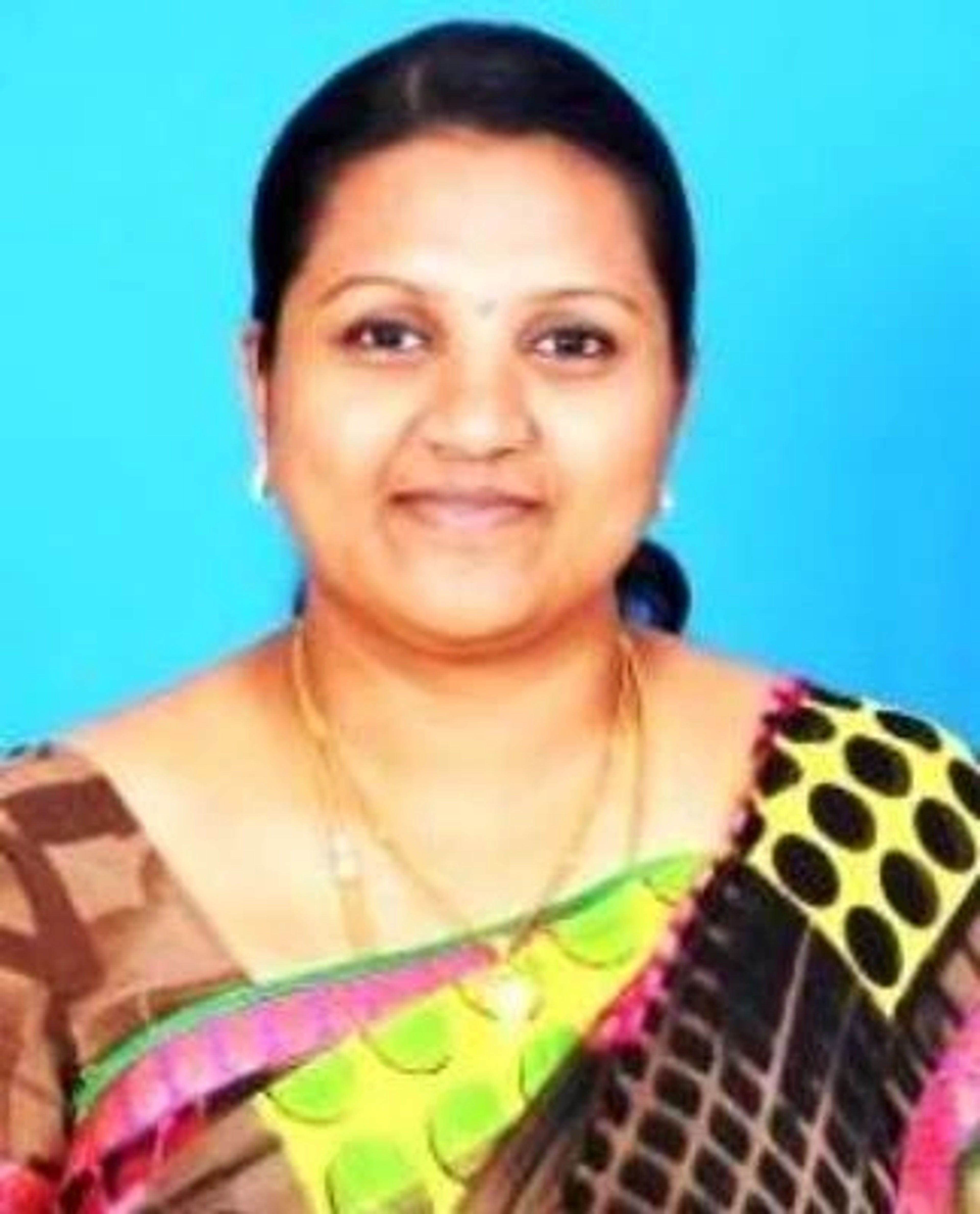 Dr. LEKHAA T R