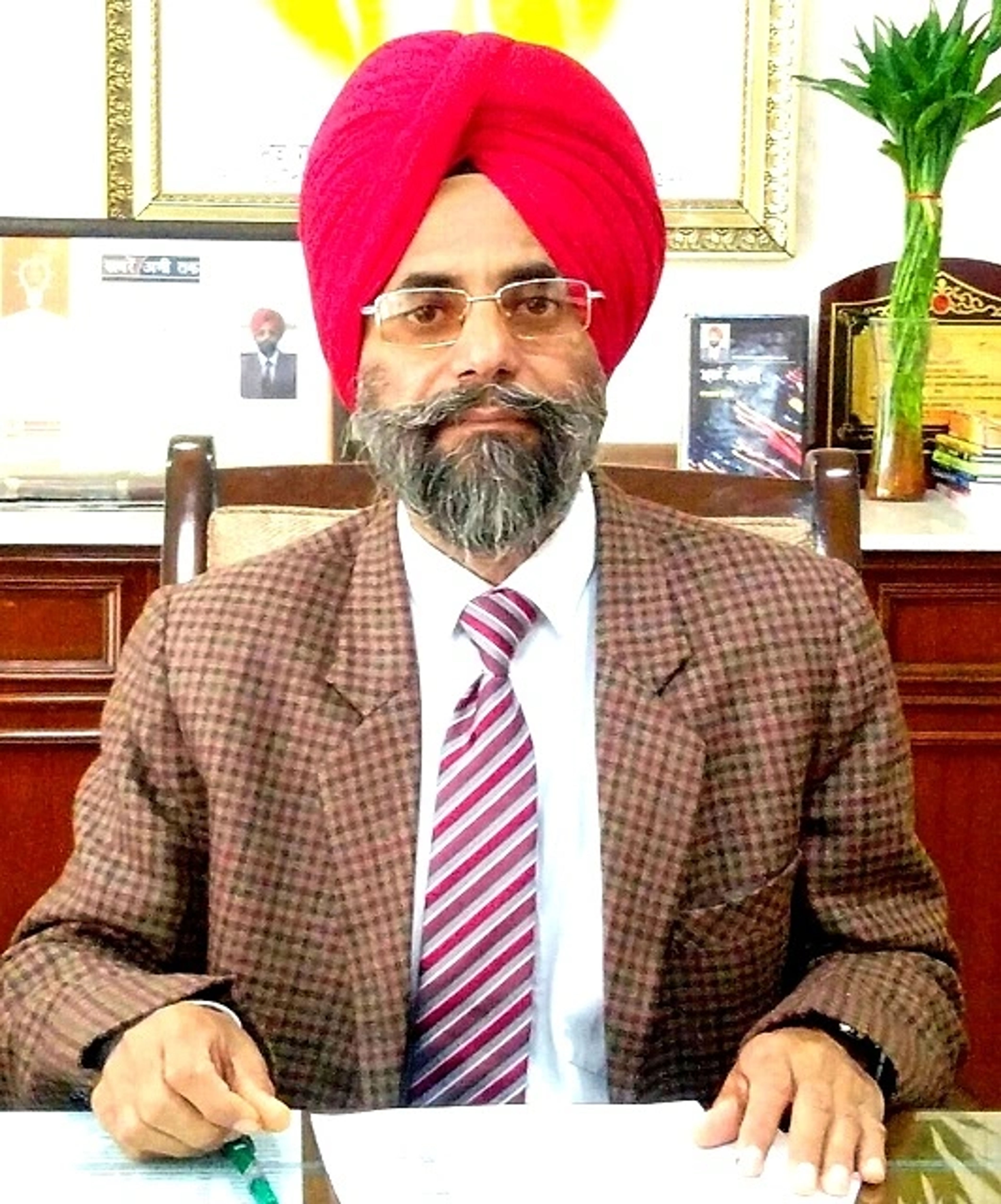 Dr. Kashmir Singh