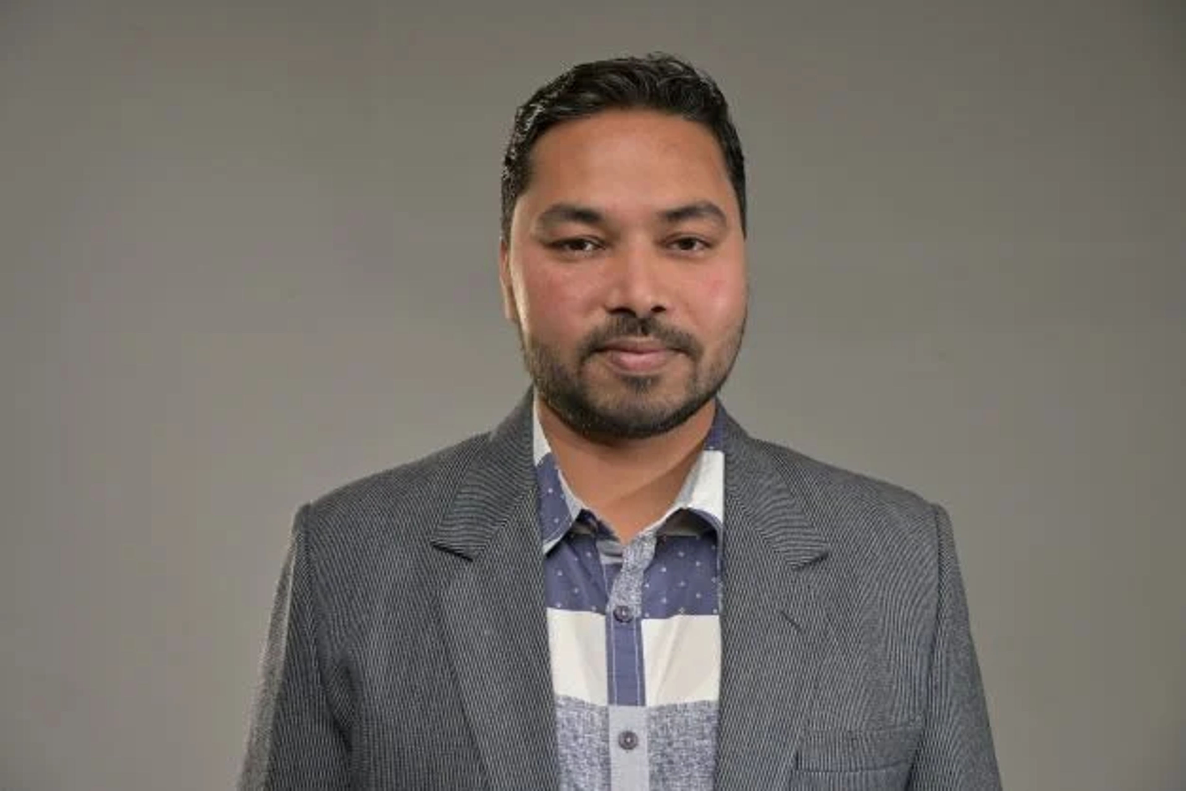 Mr. NAVEEN KUMAR GUPTA