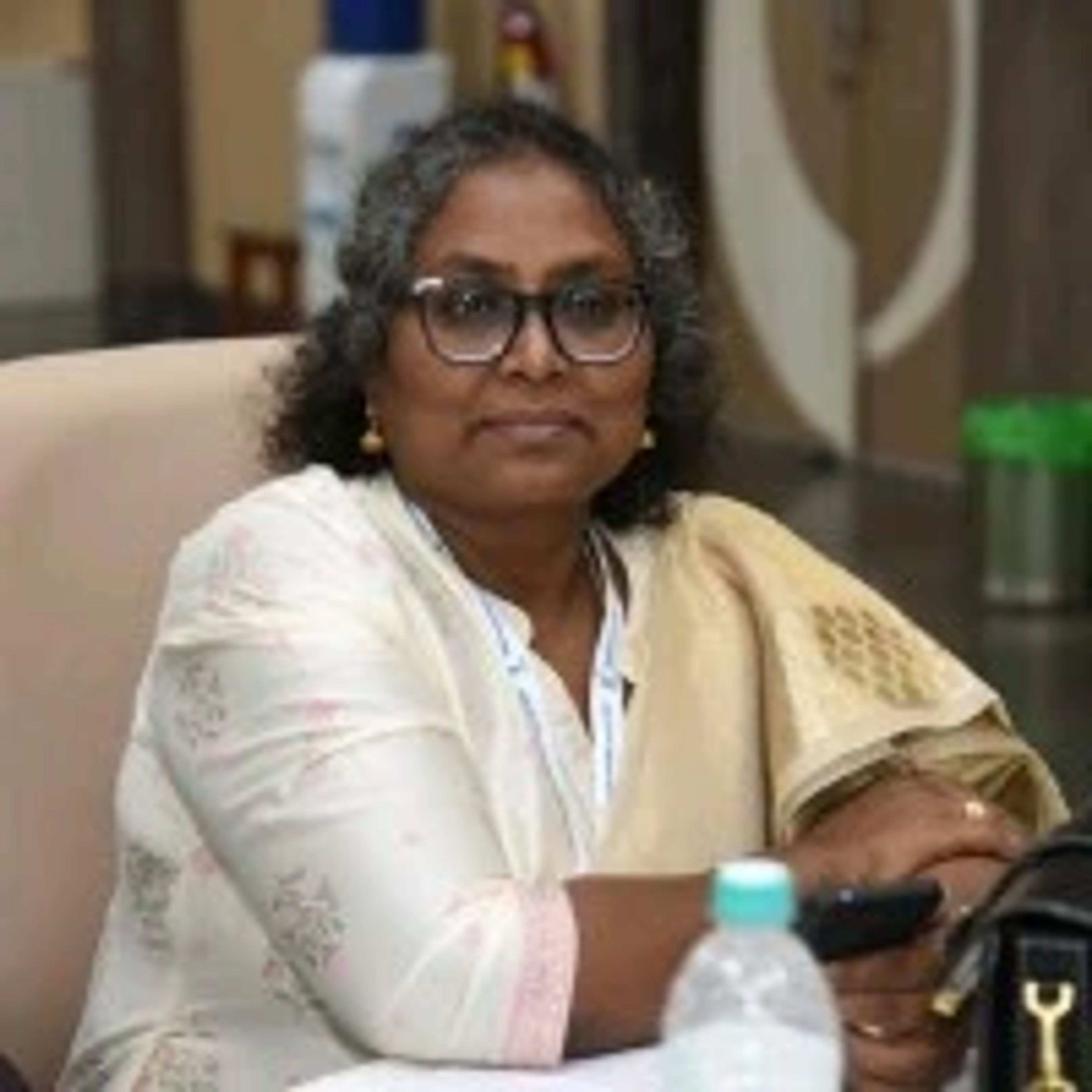 Dr. Santhini Arulselvi K