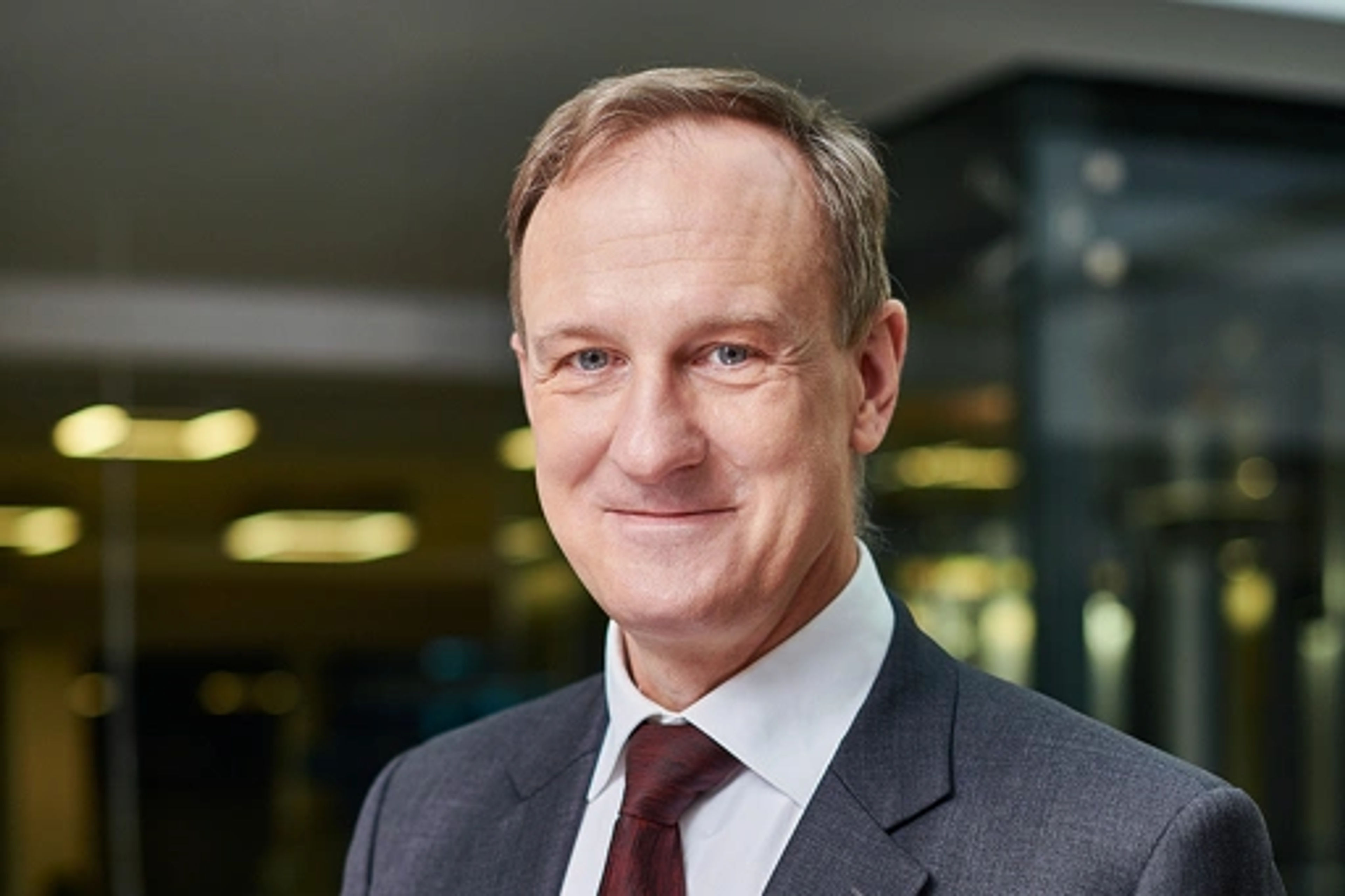 Prof. Janusz Piekarski