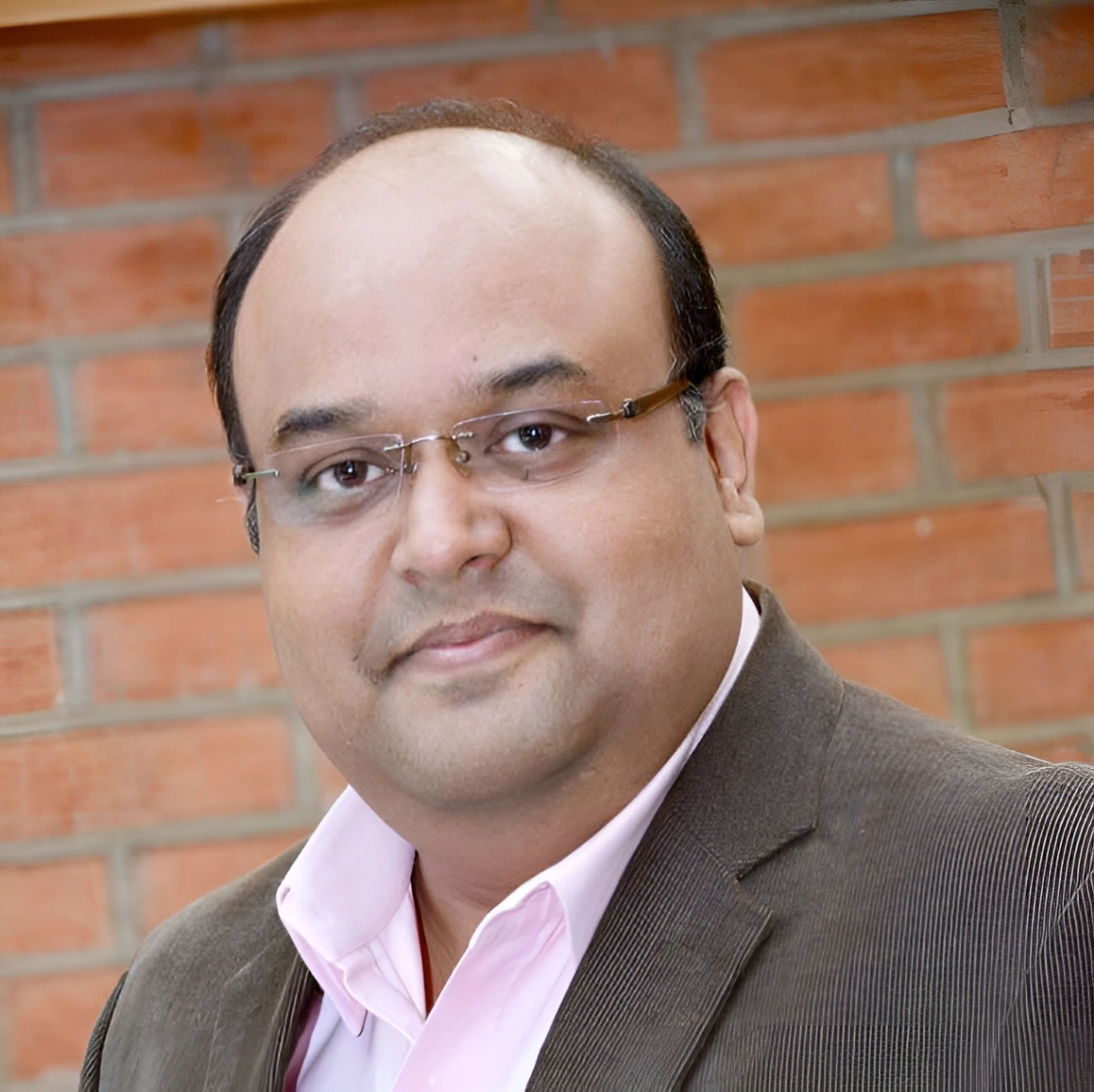 Dr. Ravi Gor (Mahendra)