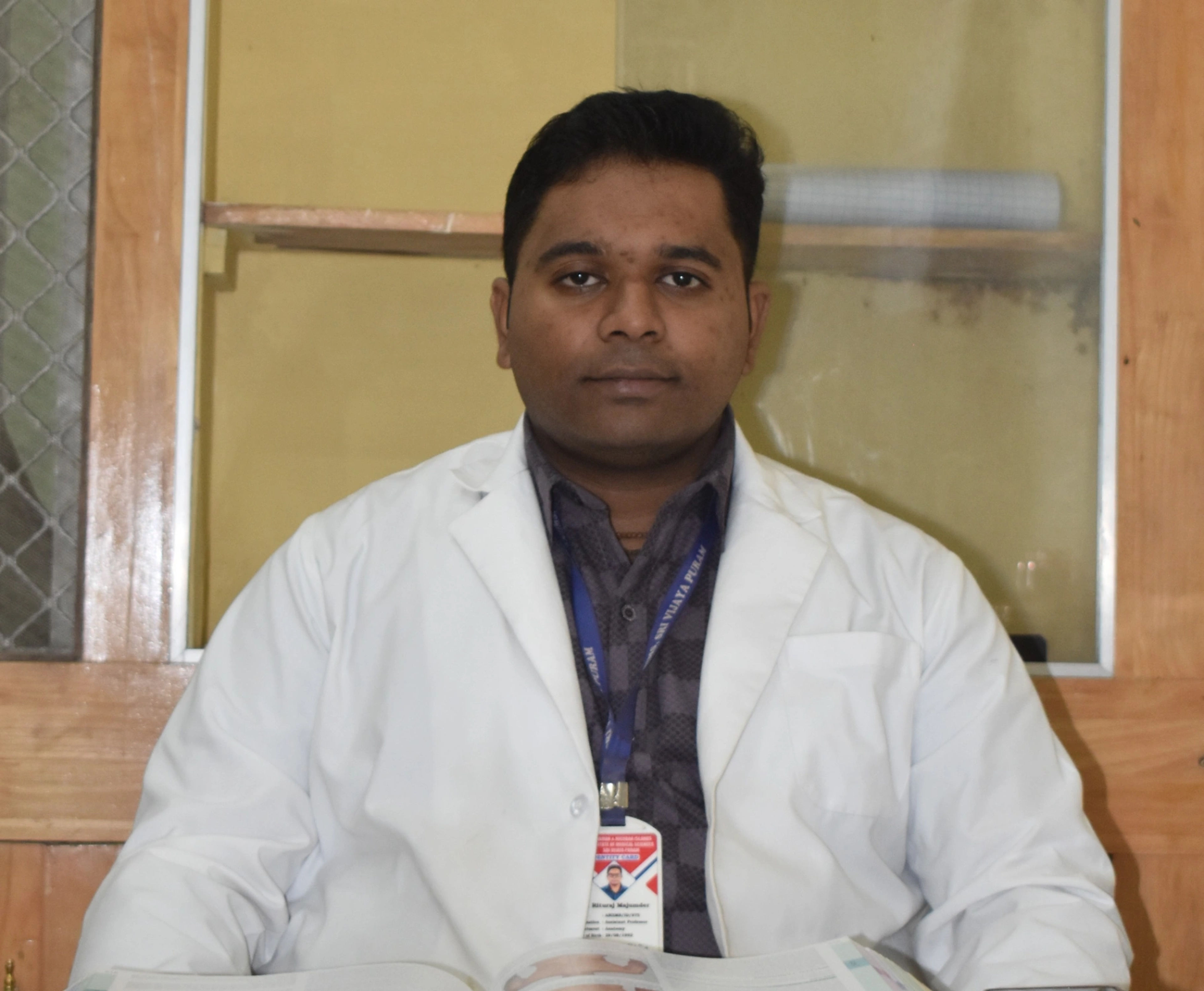 Dr Rituraj Majumdar