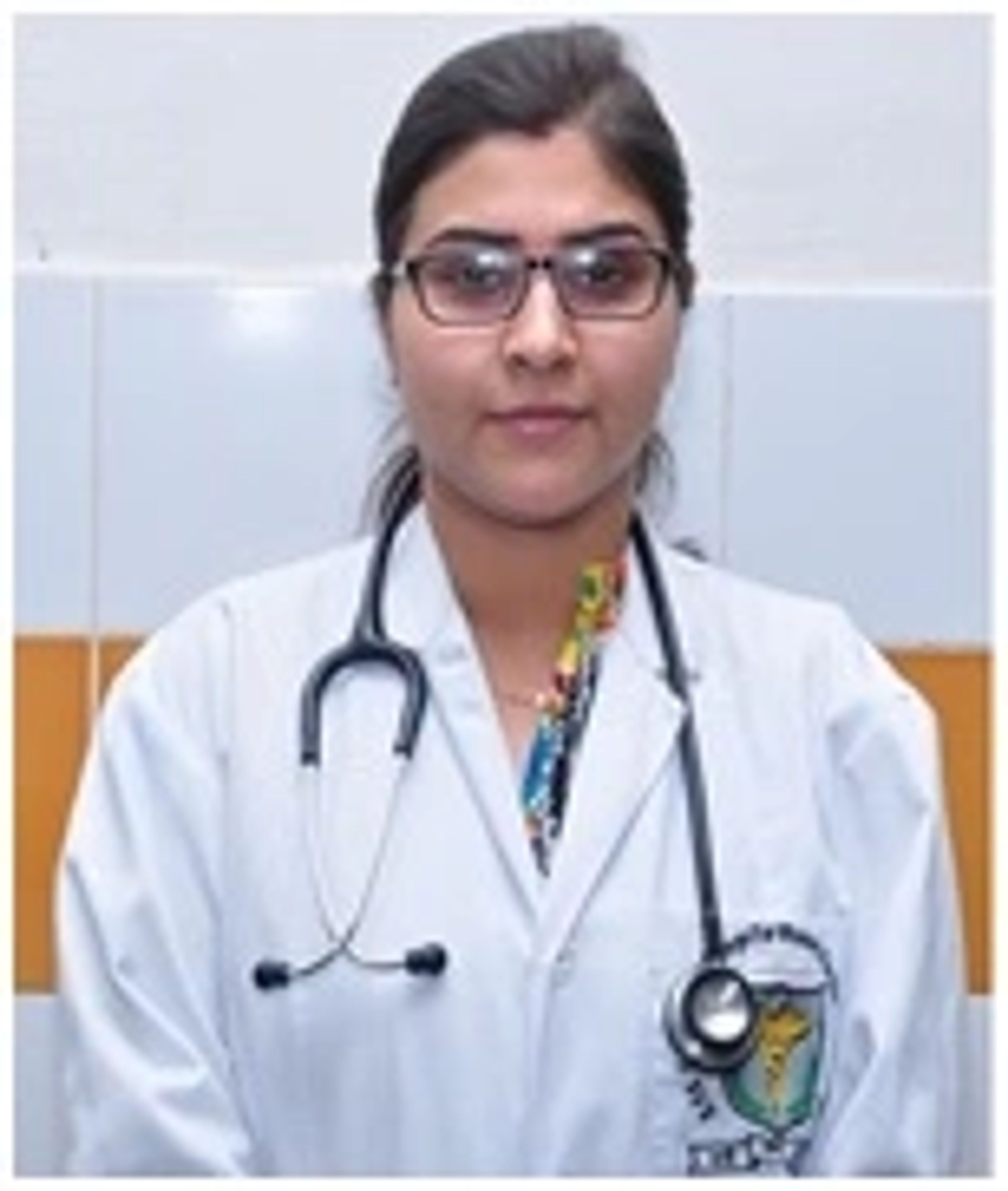 Dr. Kirti Ahuja