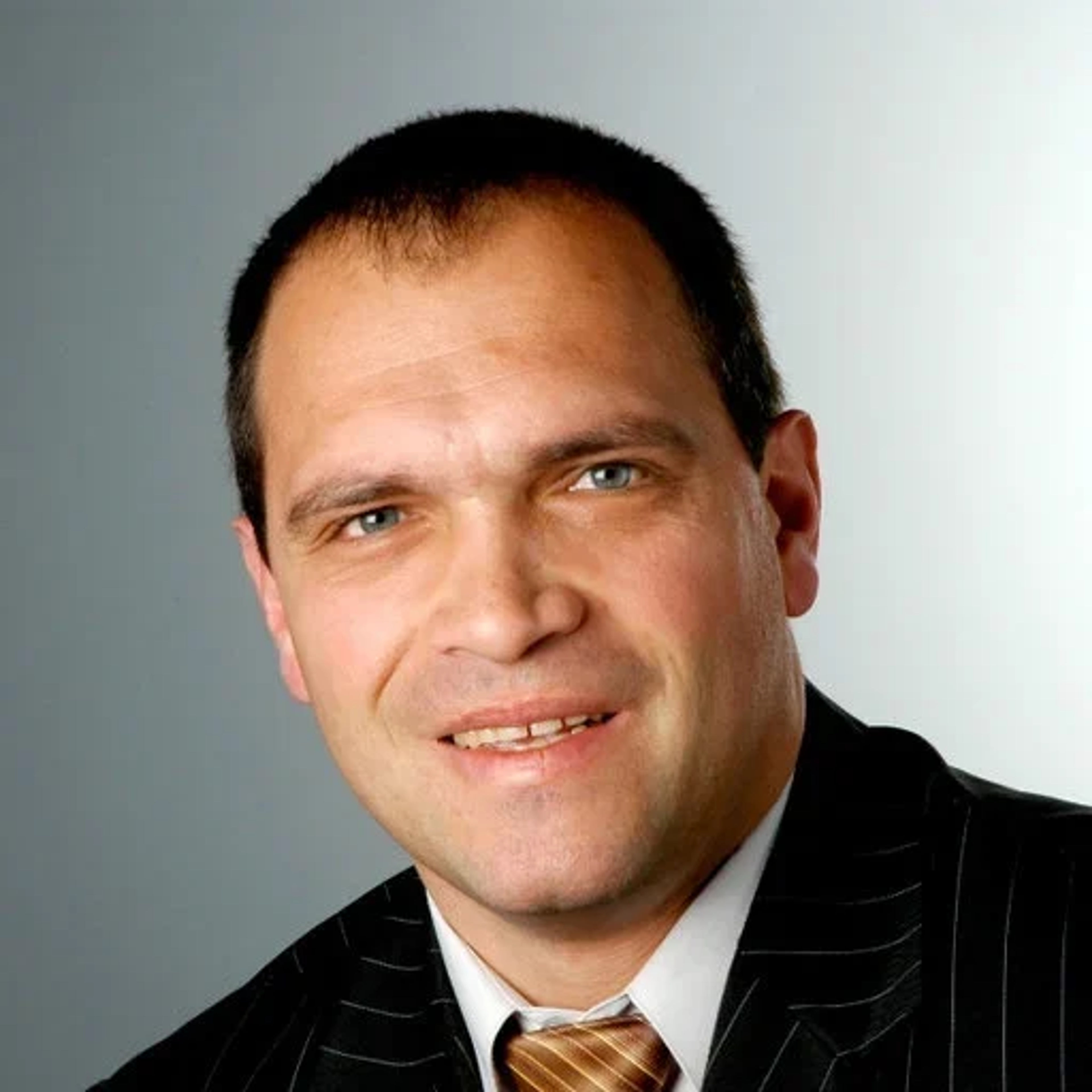 Prof. Dr. Igor Belousov