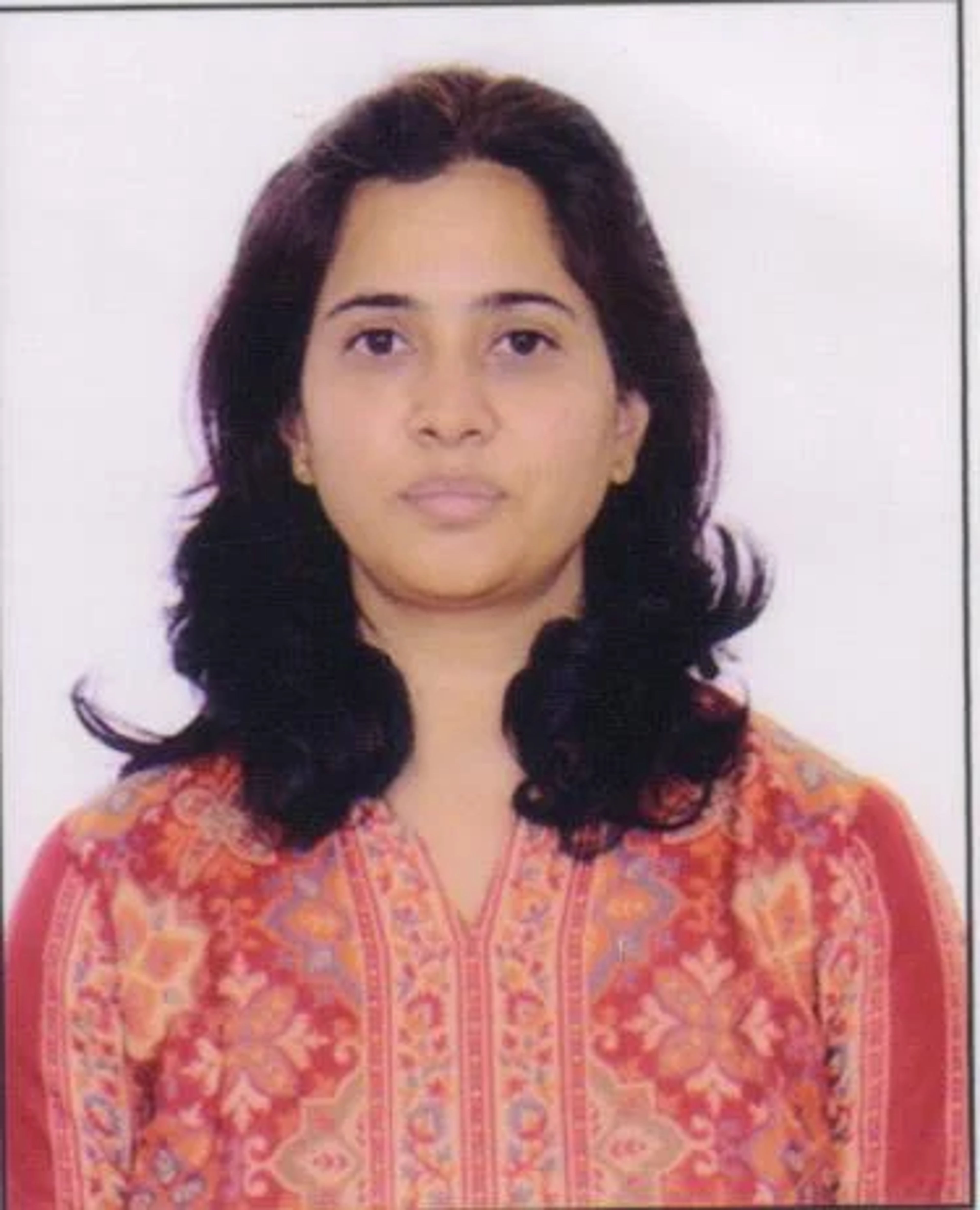 MRS. APARNA PANT