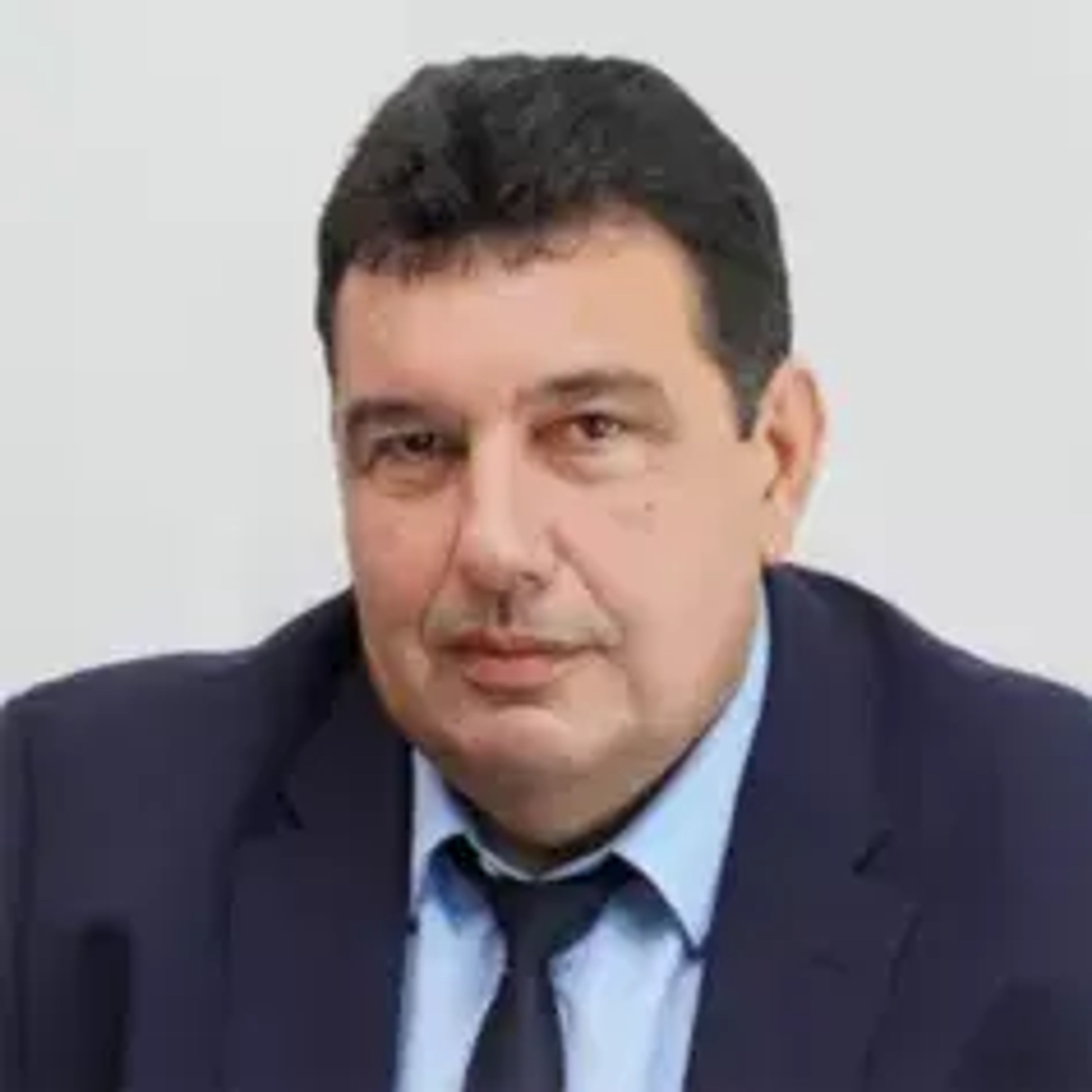 Prof. Angel Uchikov