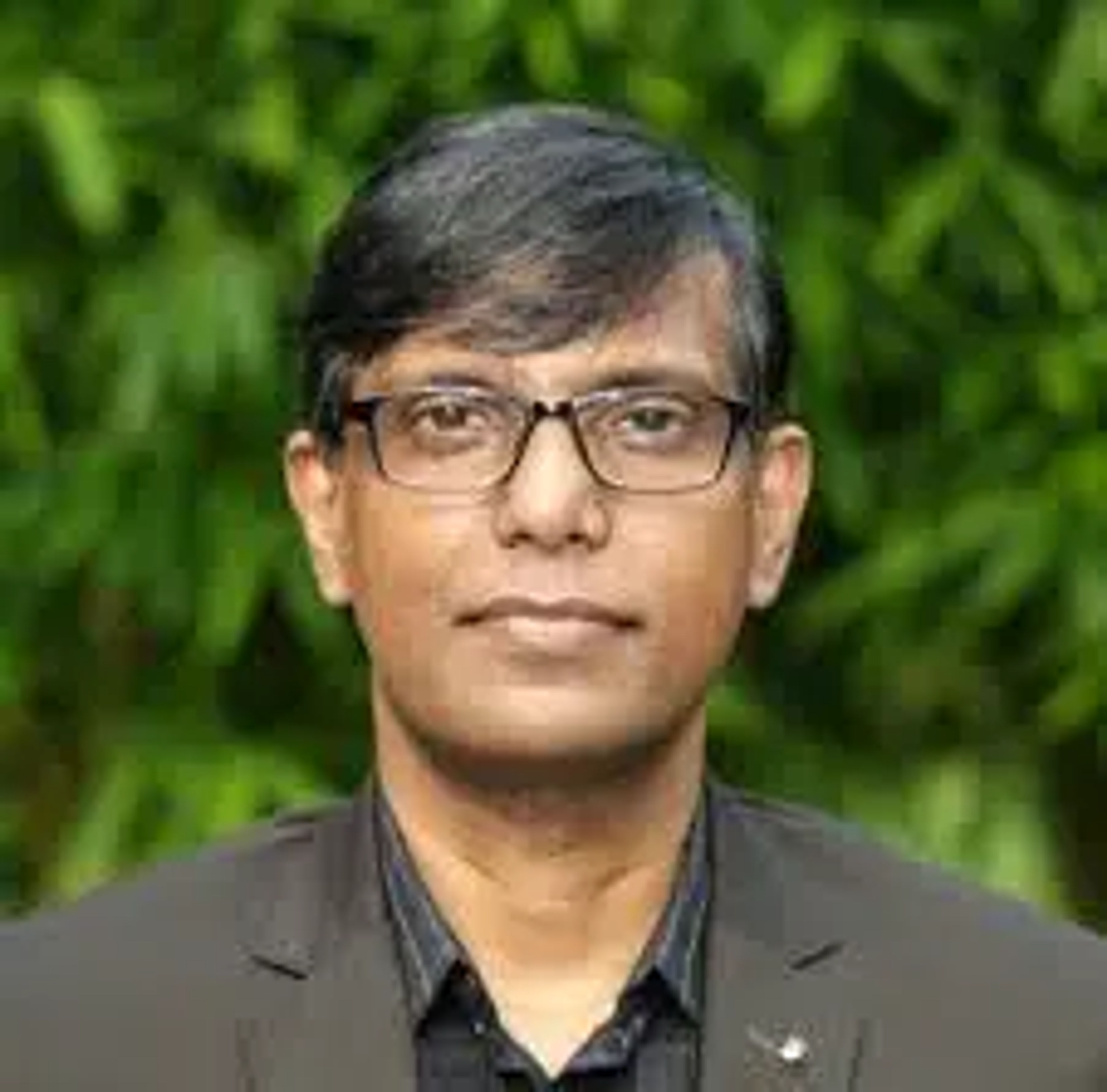 Dr. Shiv Shankar Das –