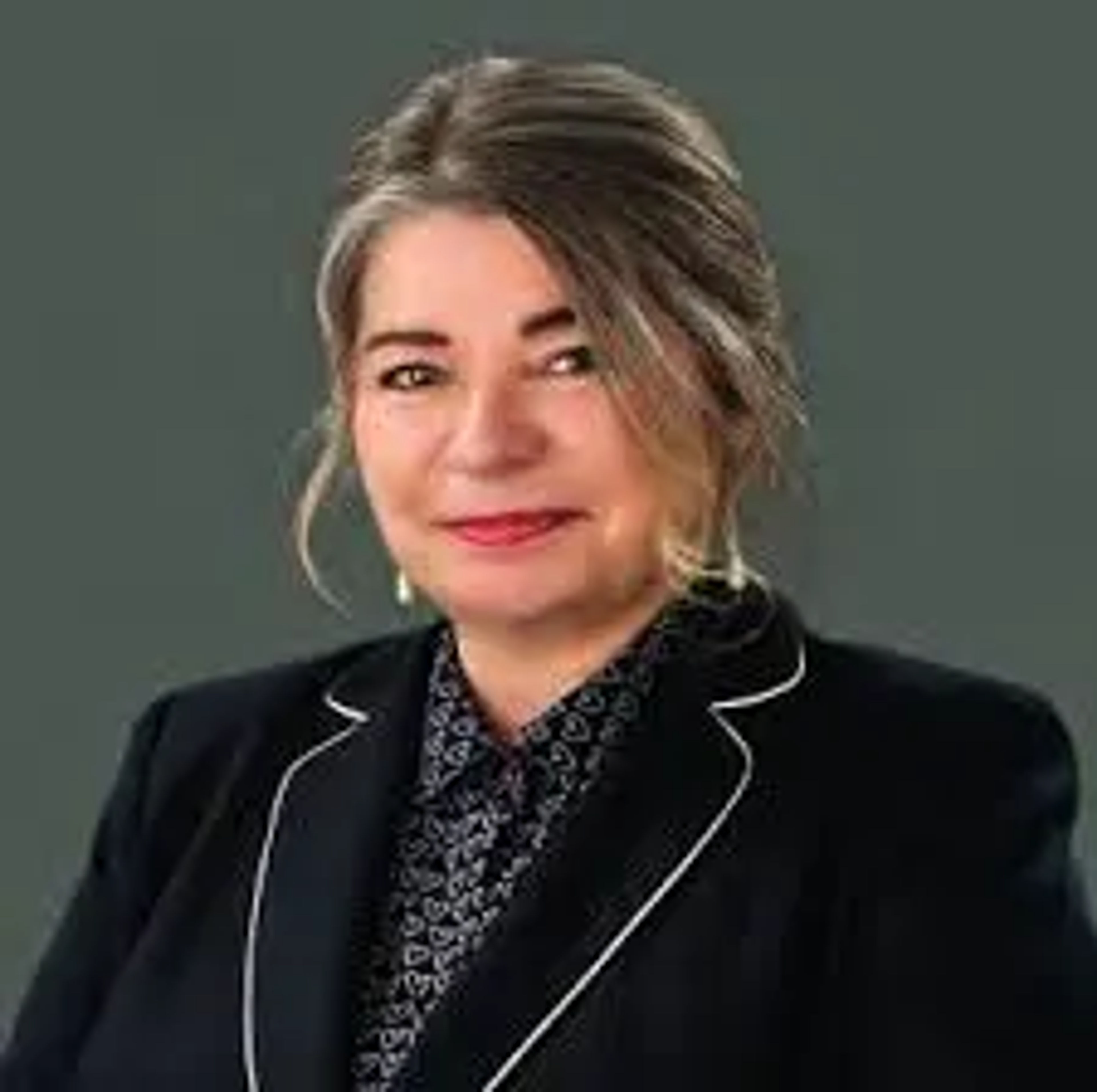 Dr Magalie Marais —