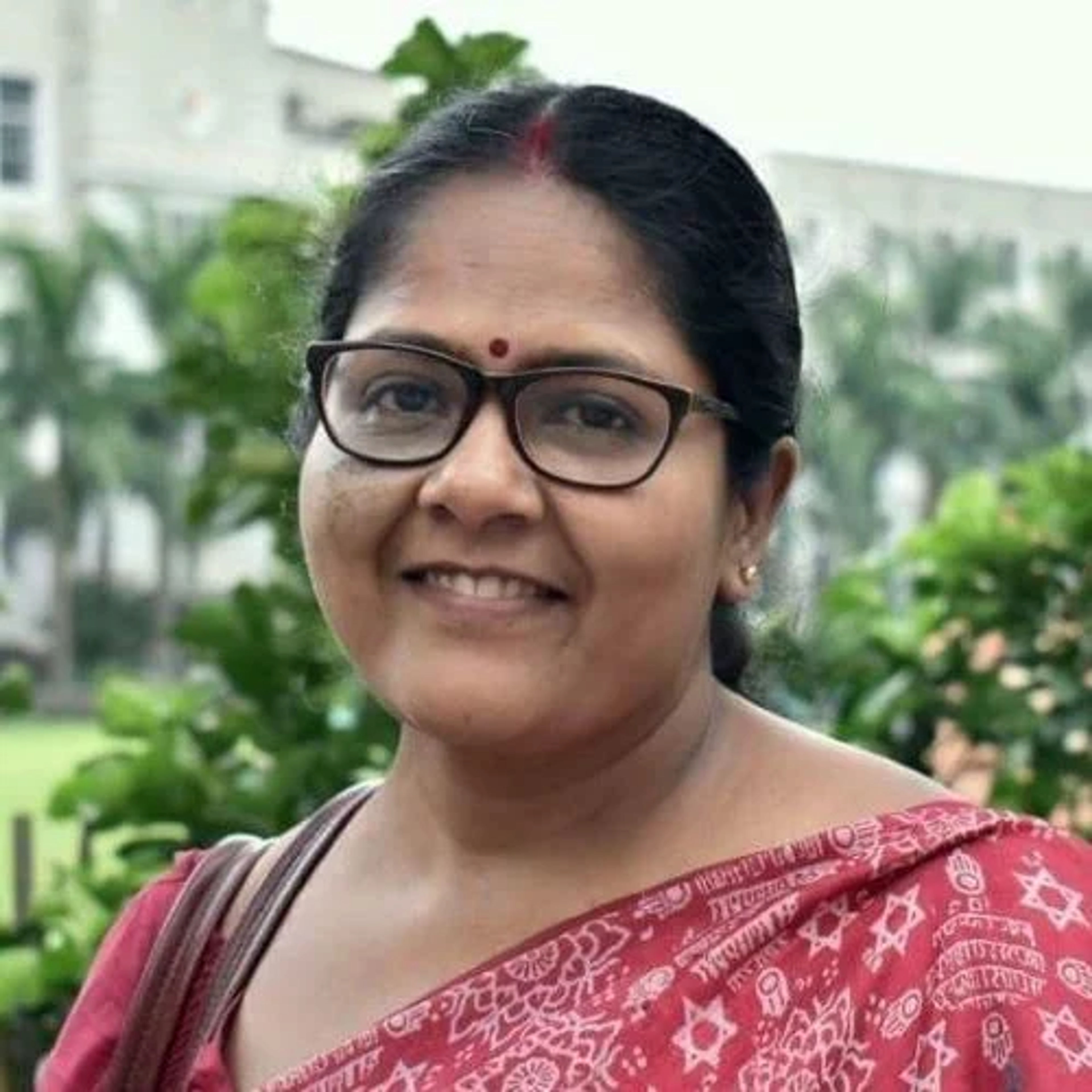 Mausumi Sikdar (Nee Bhakta )